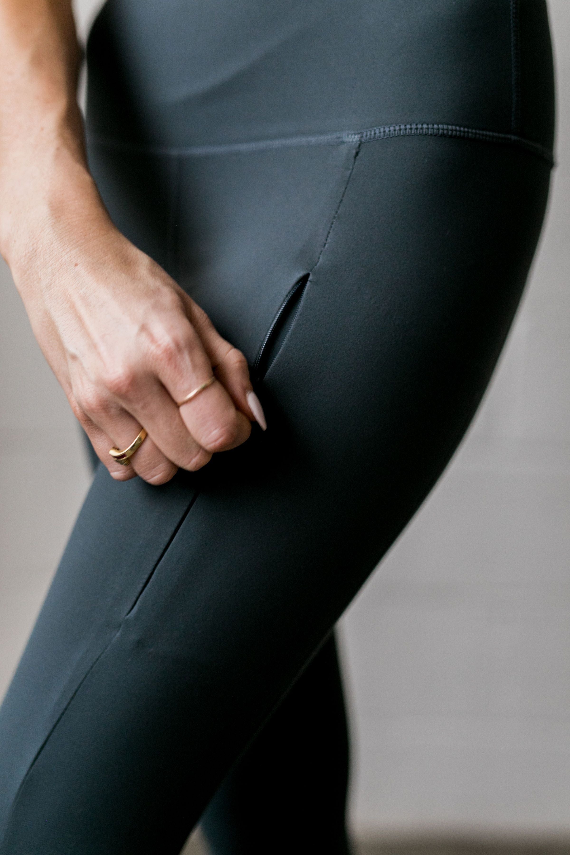 Mesh Moto Athletic Leggings In Pine