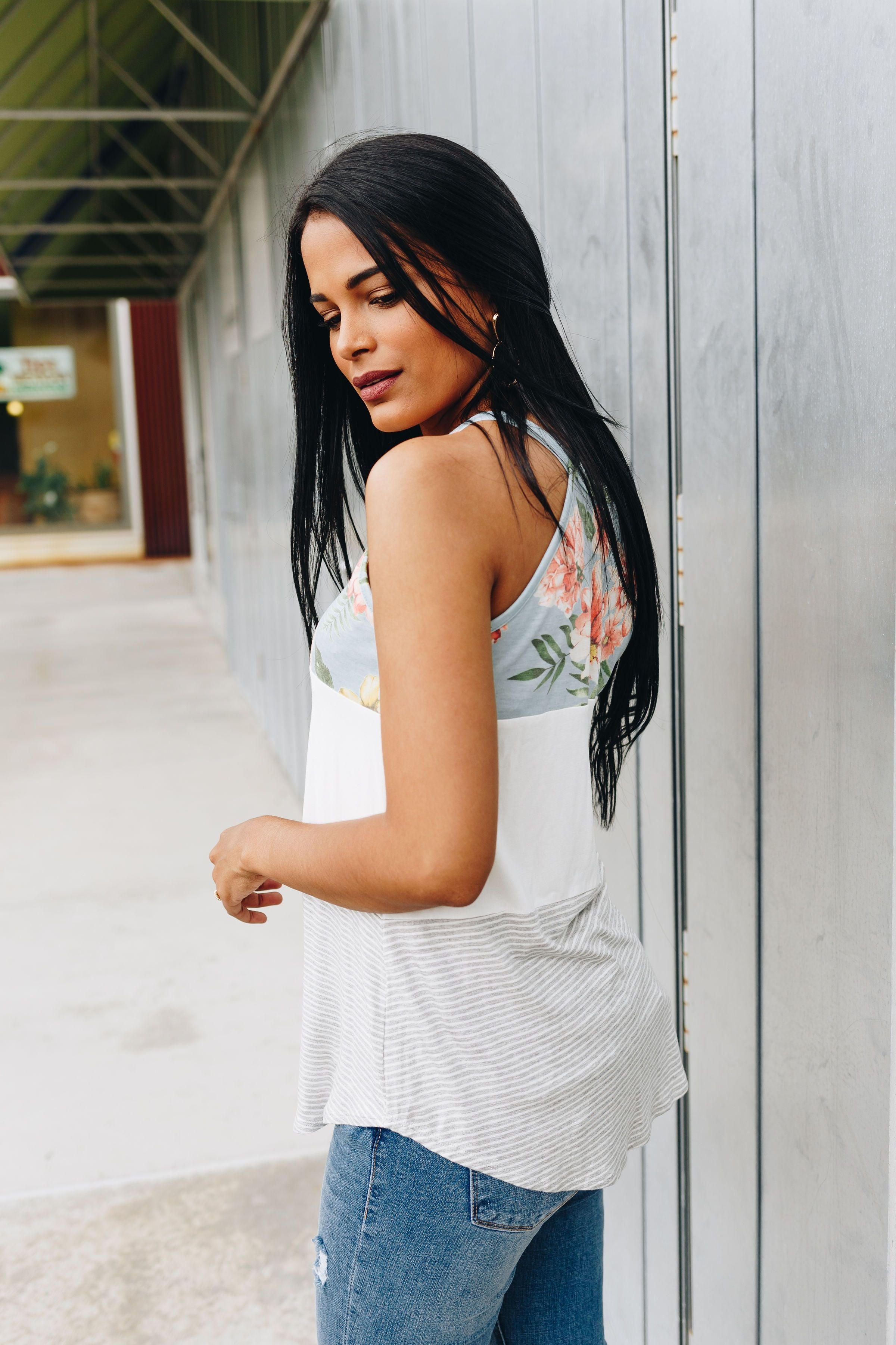 Mix It Up Color Block Tank In Mint