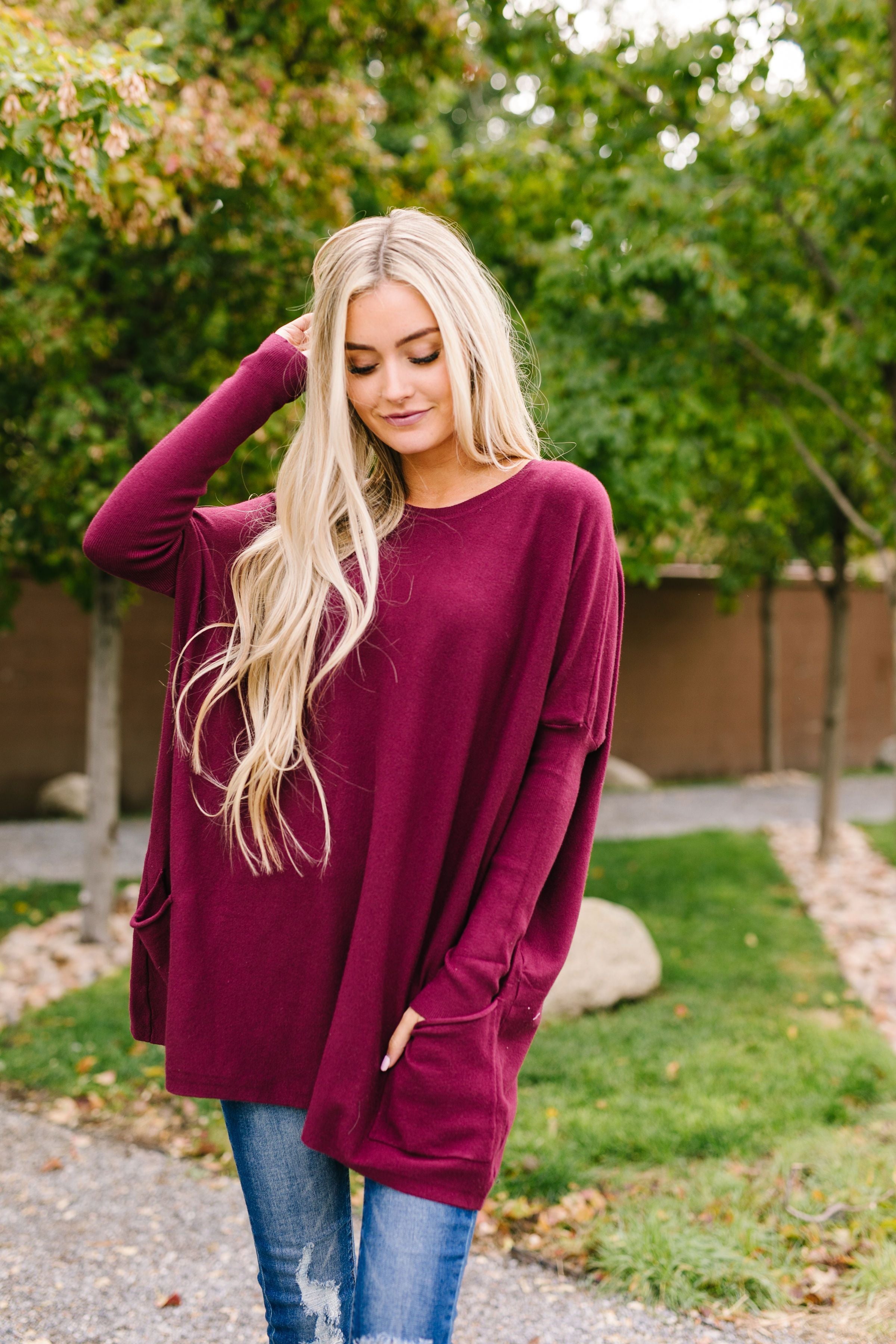 Oversized And Underrated Sweater In Wine