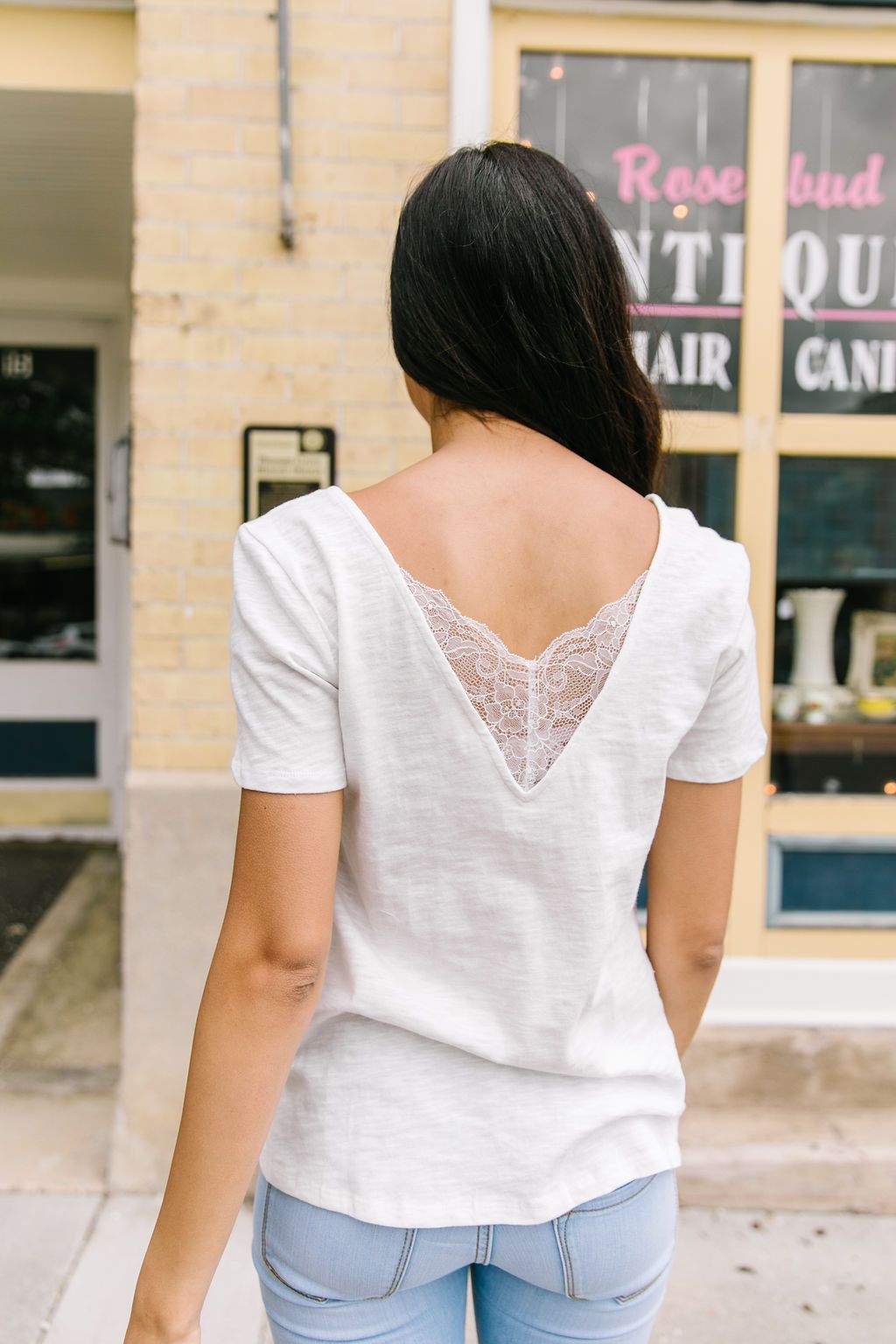 Peekaboo Lace Tee In White