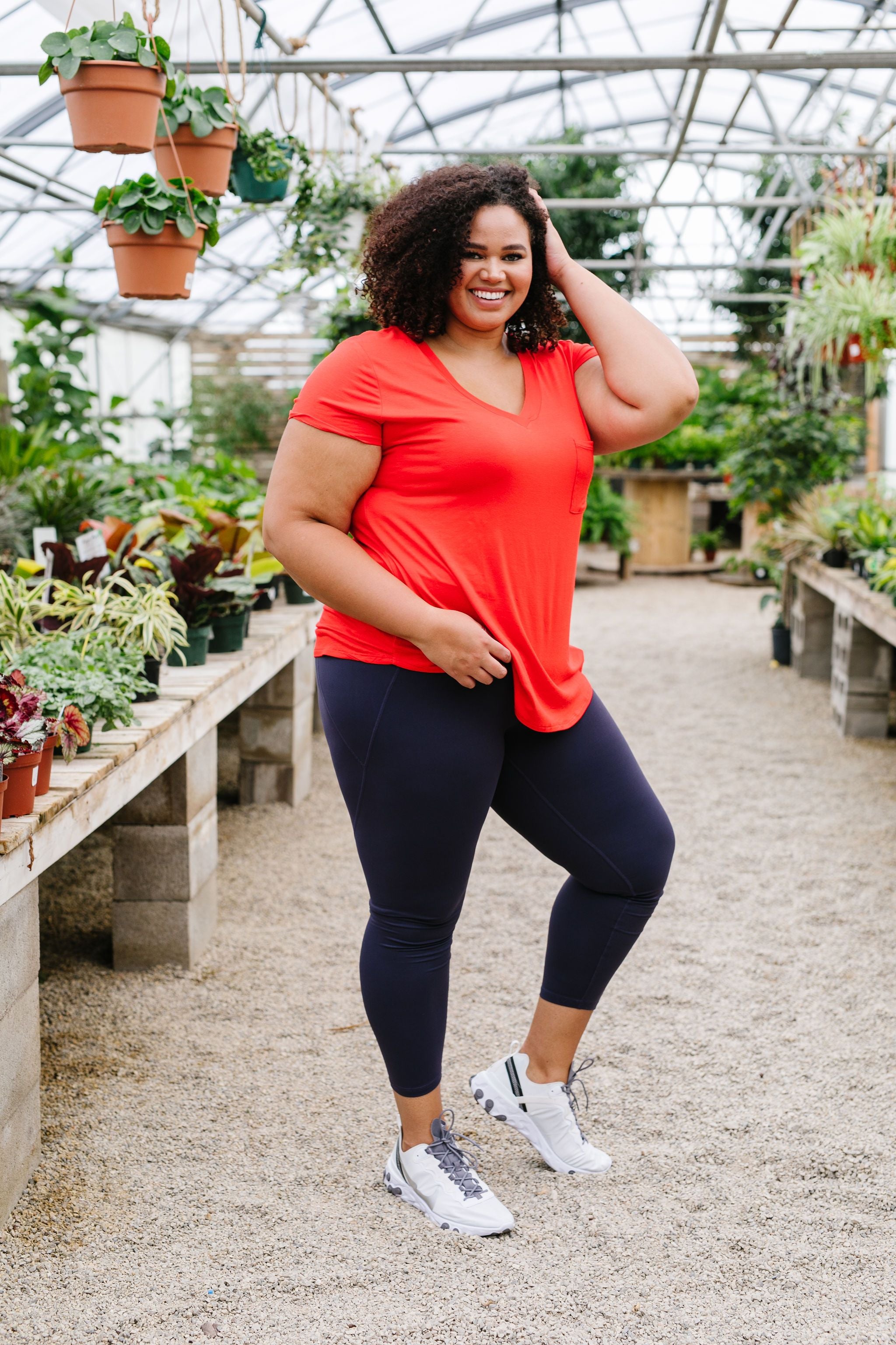 In The Side Pocket Athletic Leggings In Midnight