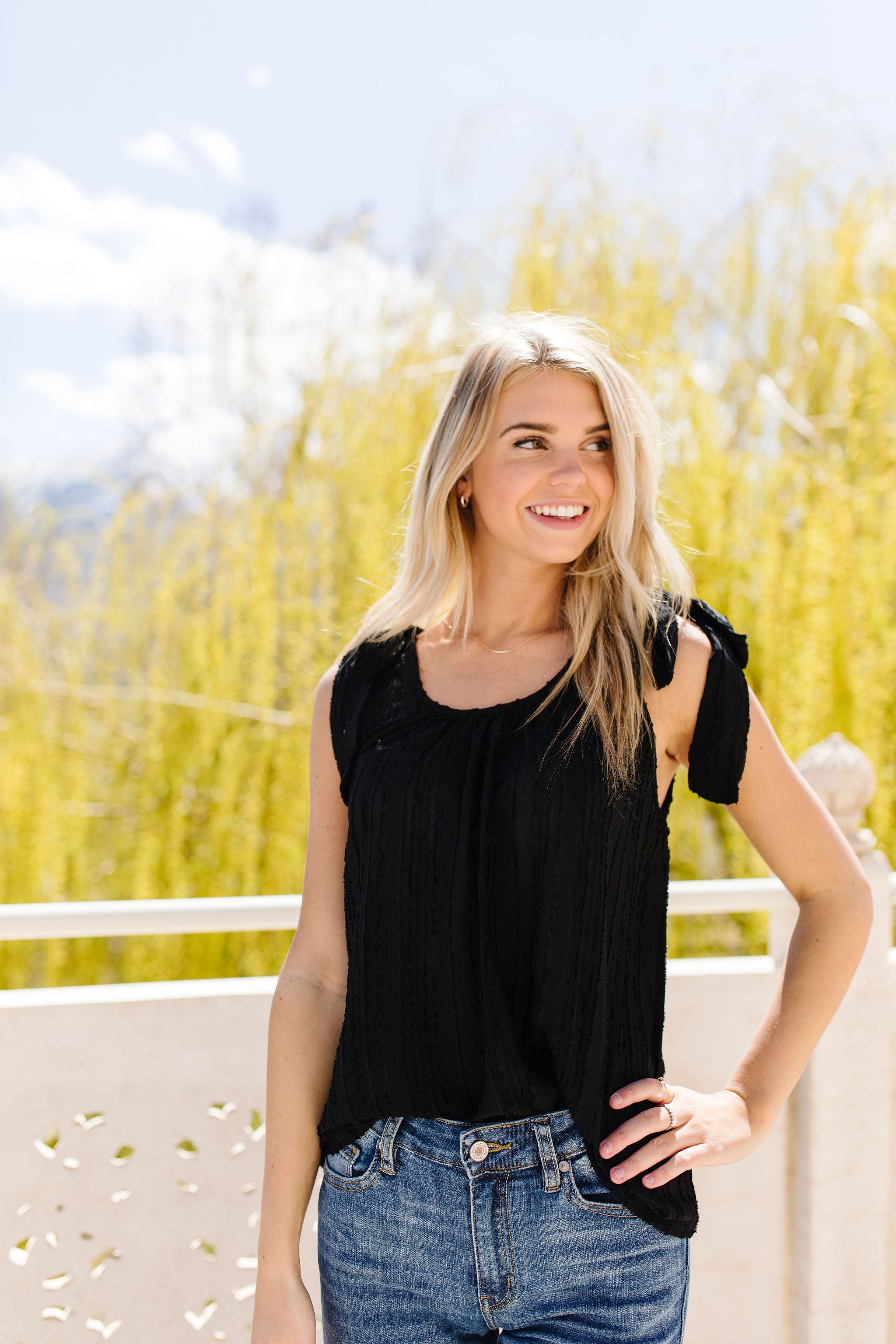 Shoulder Tie Tank In Black