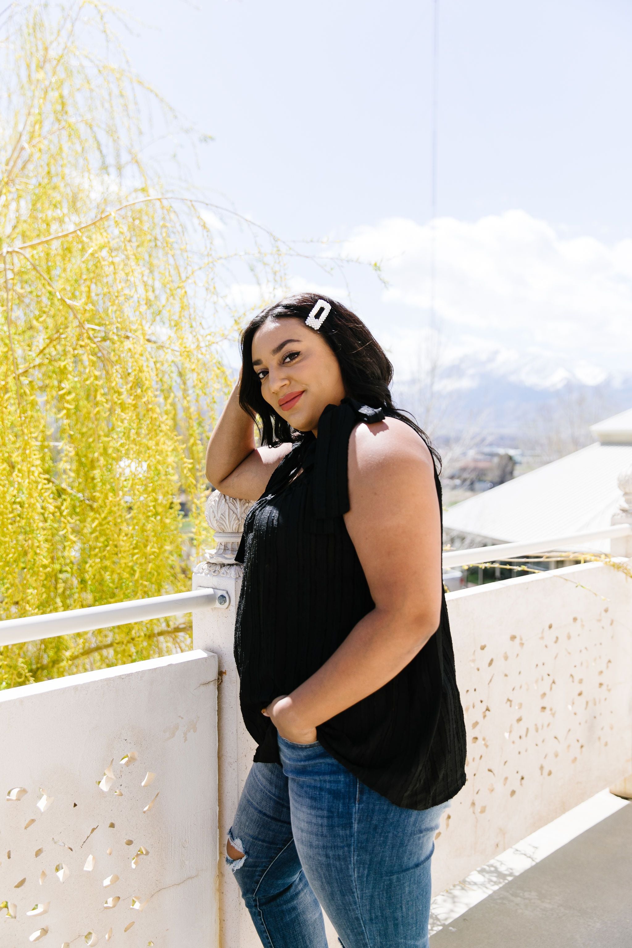 Shoulder Tie Tank In Black
