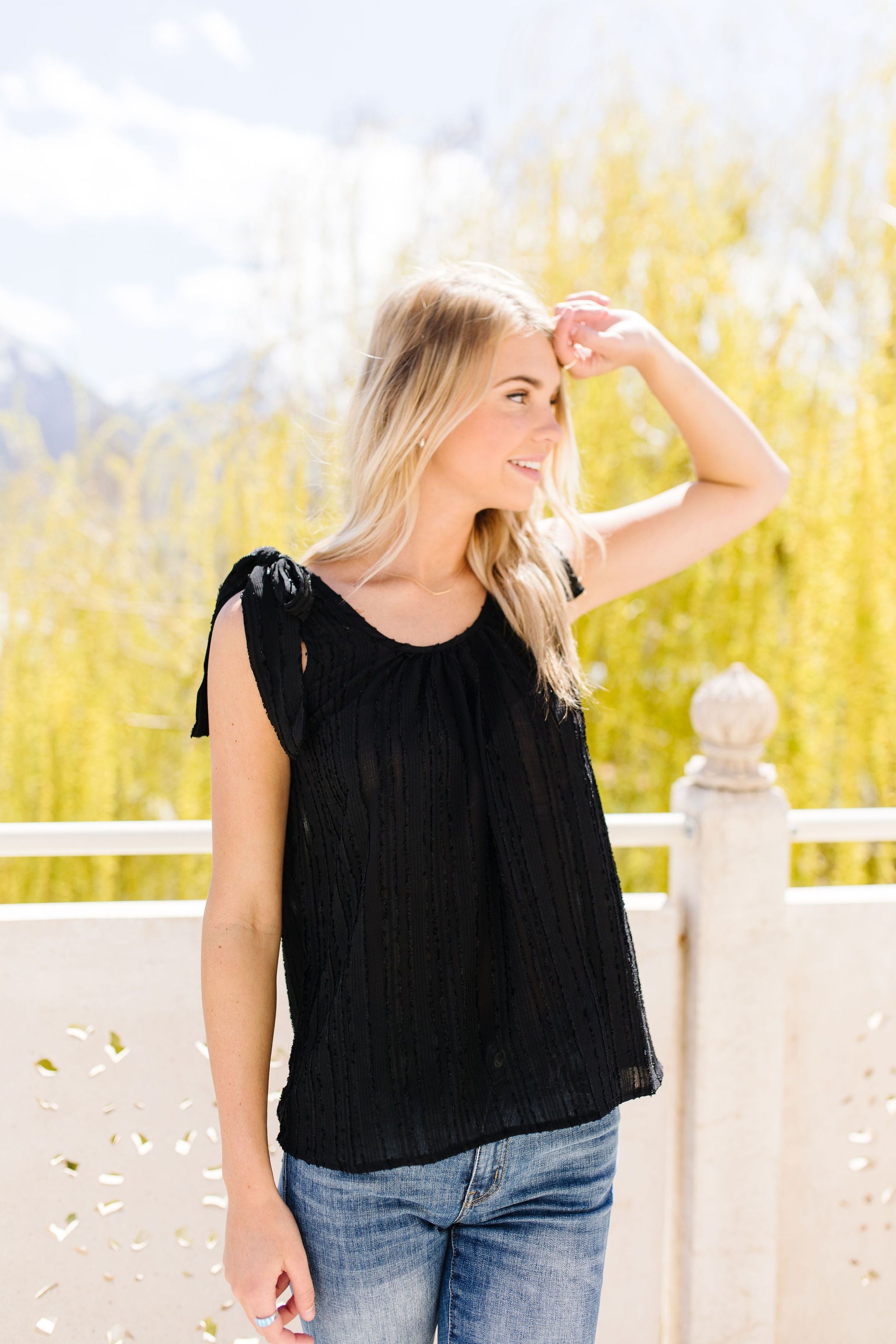 Shoulder Tie Tank In Black