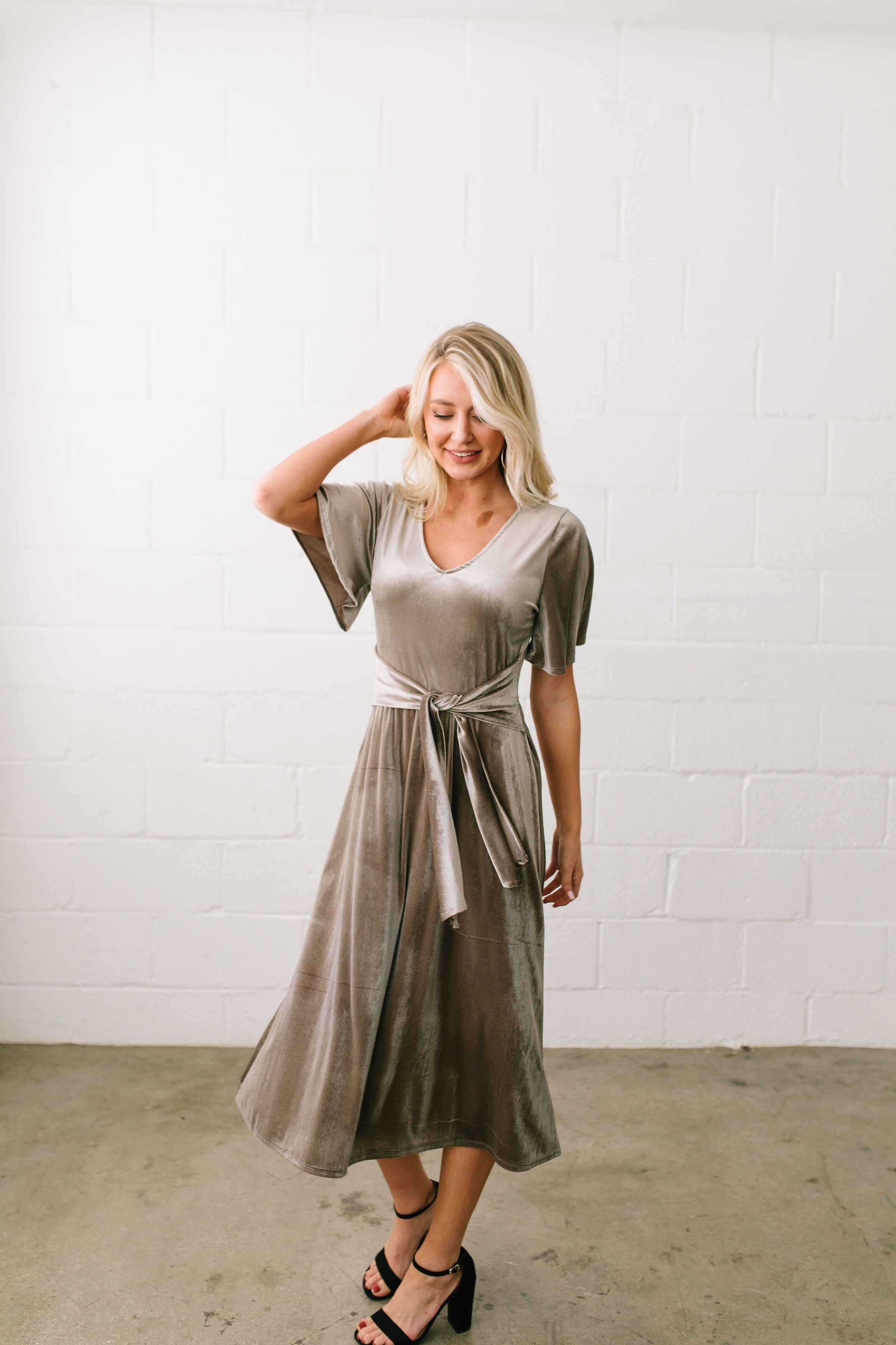 Smile Sparkle Shine Velvet Dress In Champagne - ALL SALES FINAL