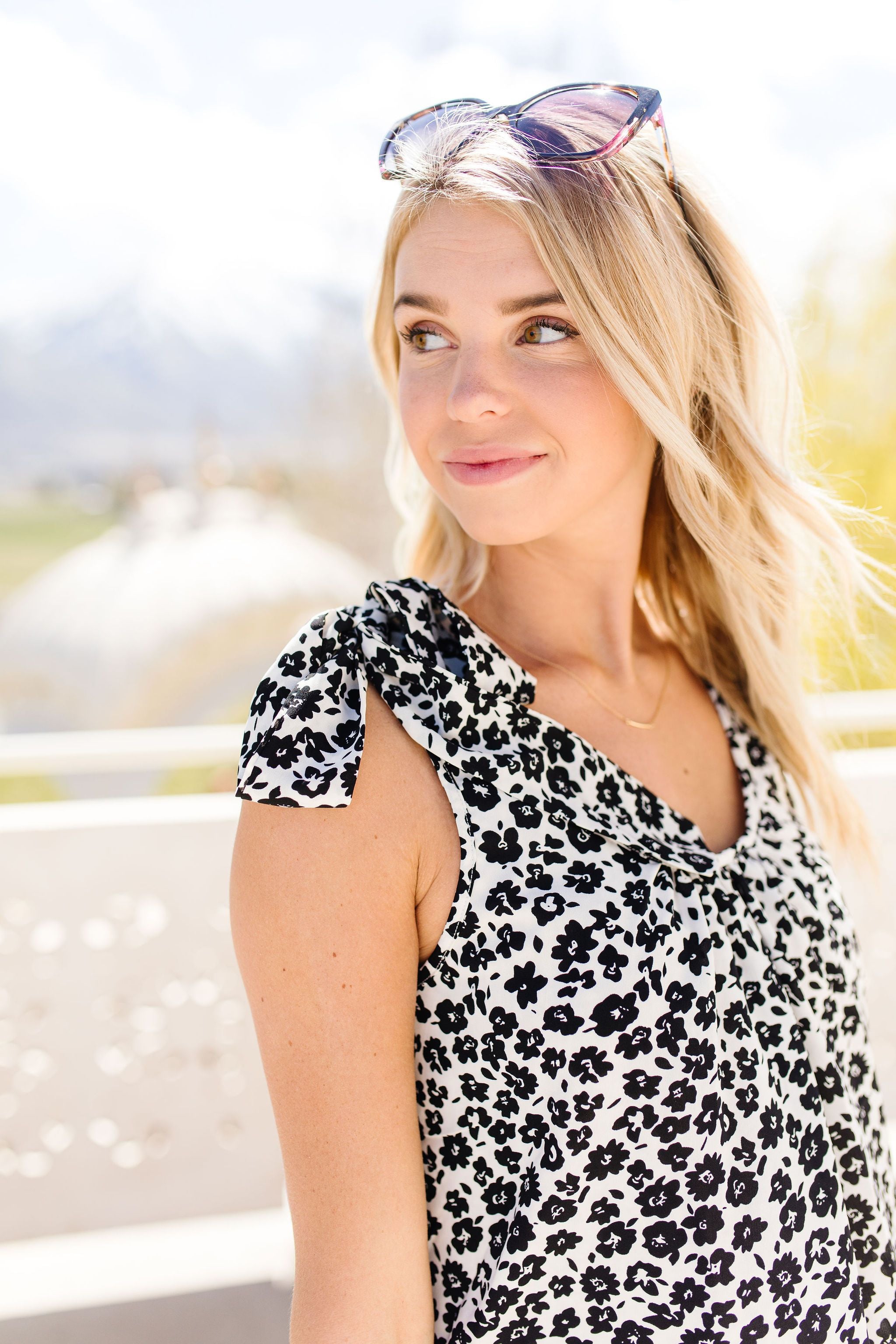 Spotted Rosette Dress In Black