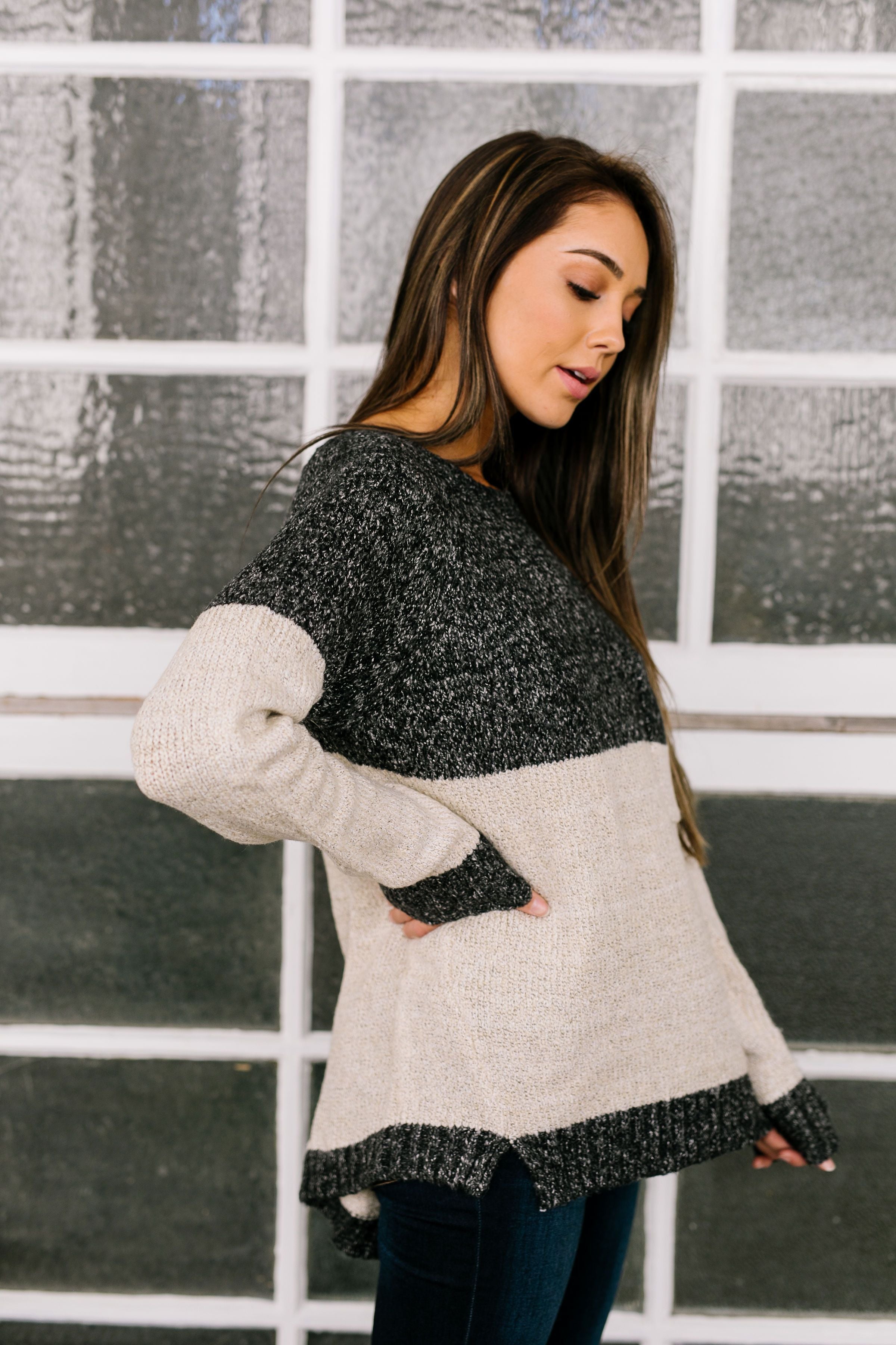 Sunny Side Up Color Block Sweater In Charcoal