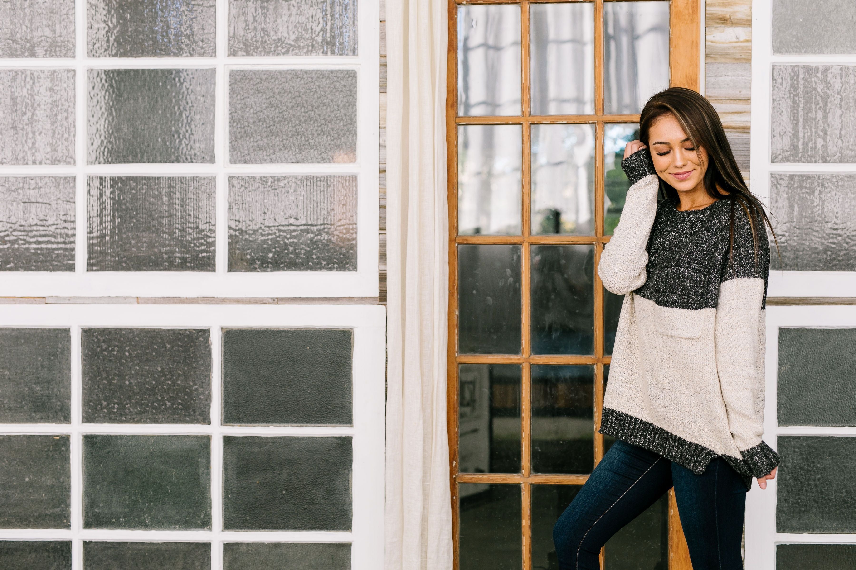 Sunny Side Up Color Block Sweater In Charcoal