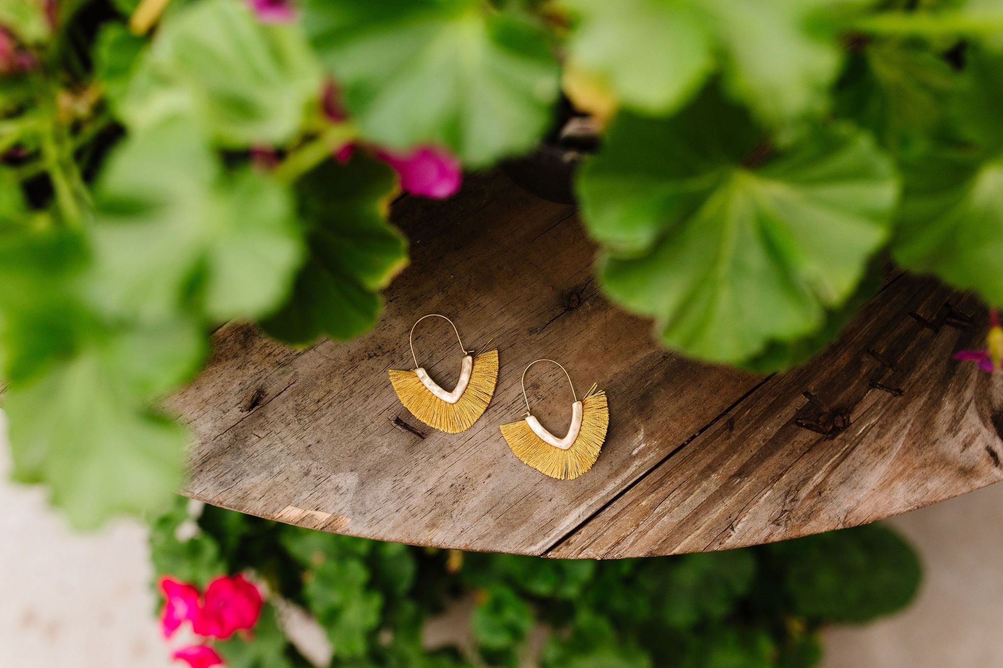 Tasseled V Earrings In Honey