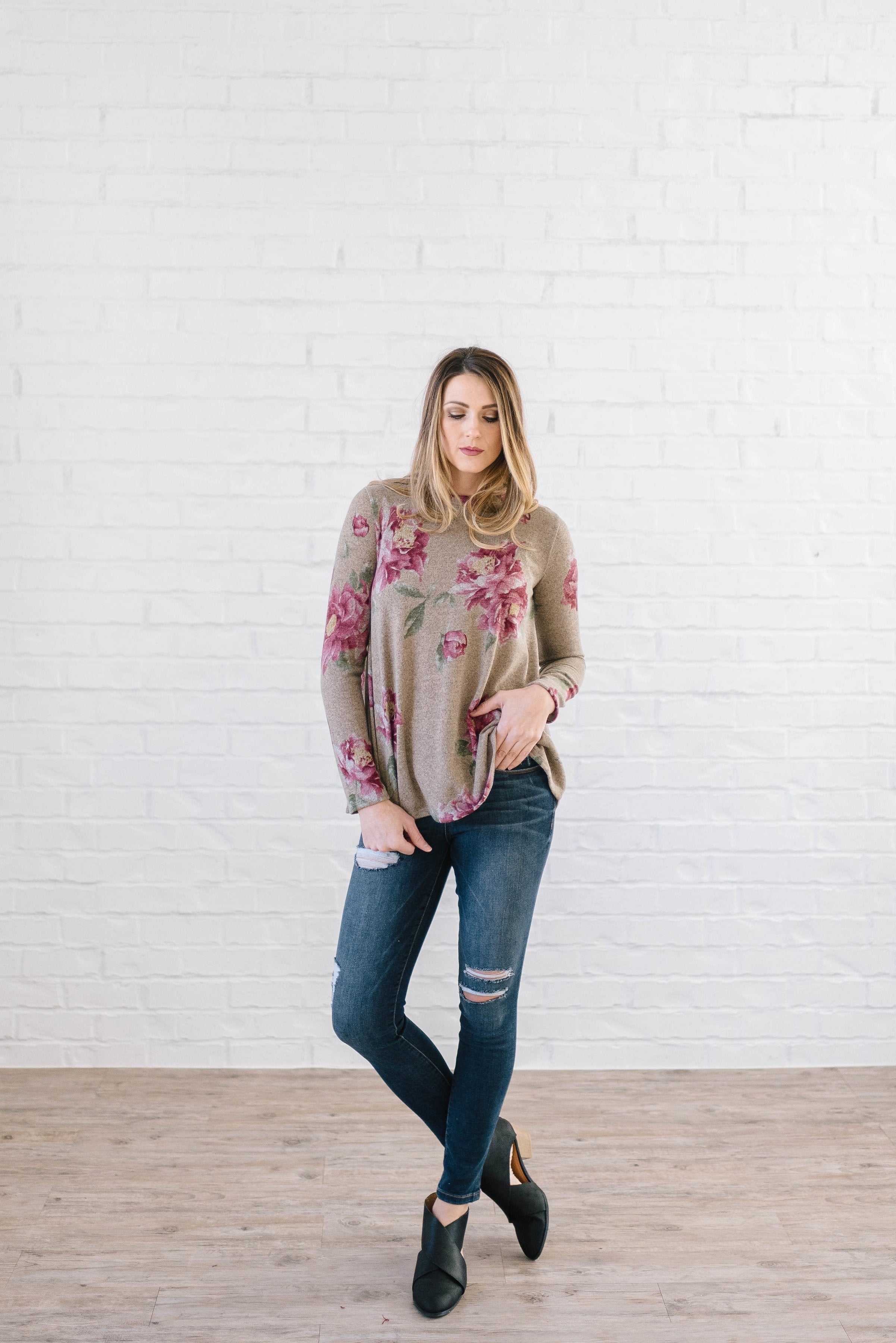 The Peony Knit Top in Olive