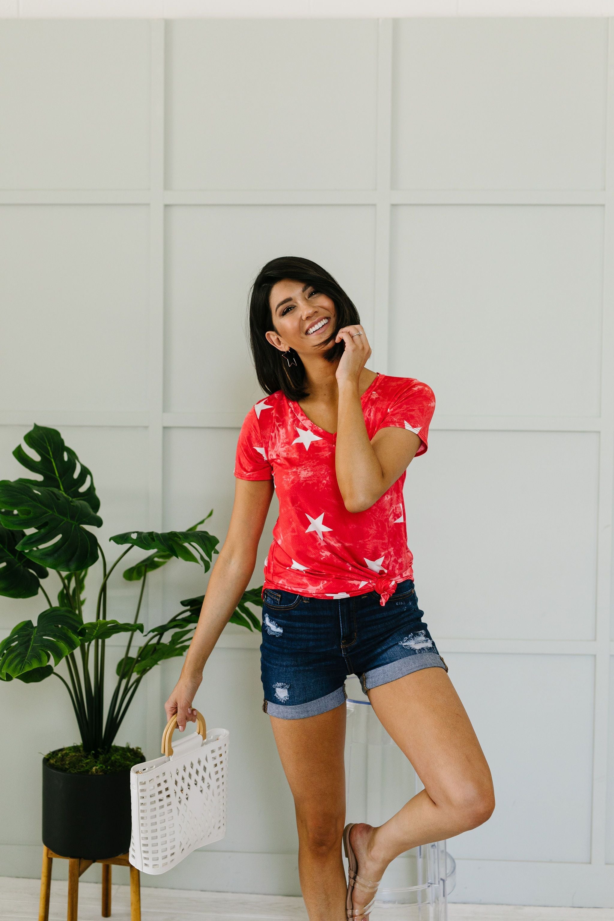 Tie Dye Glory V-neck In Red