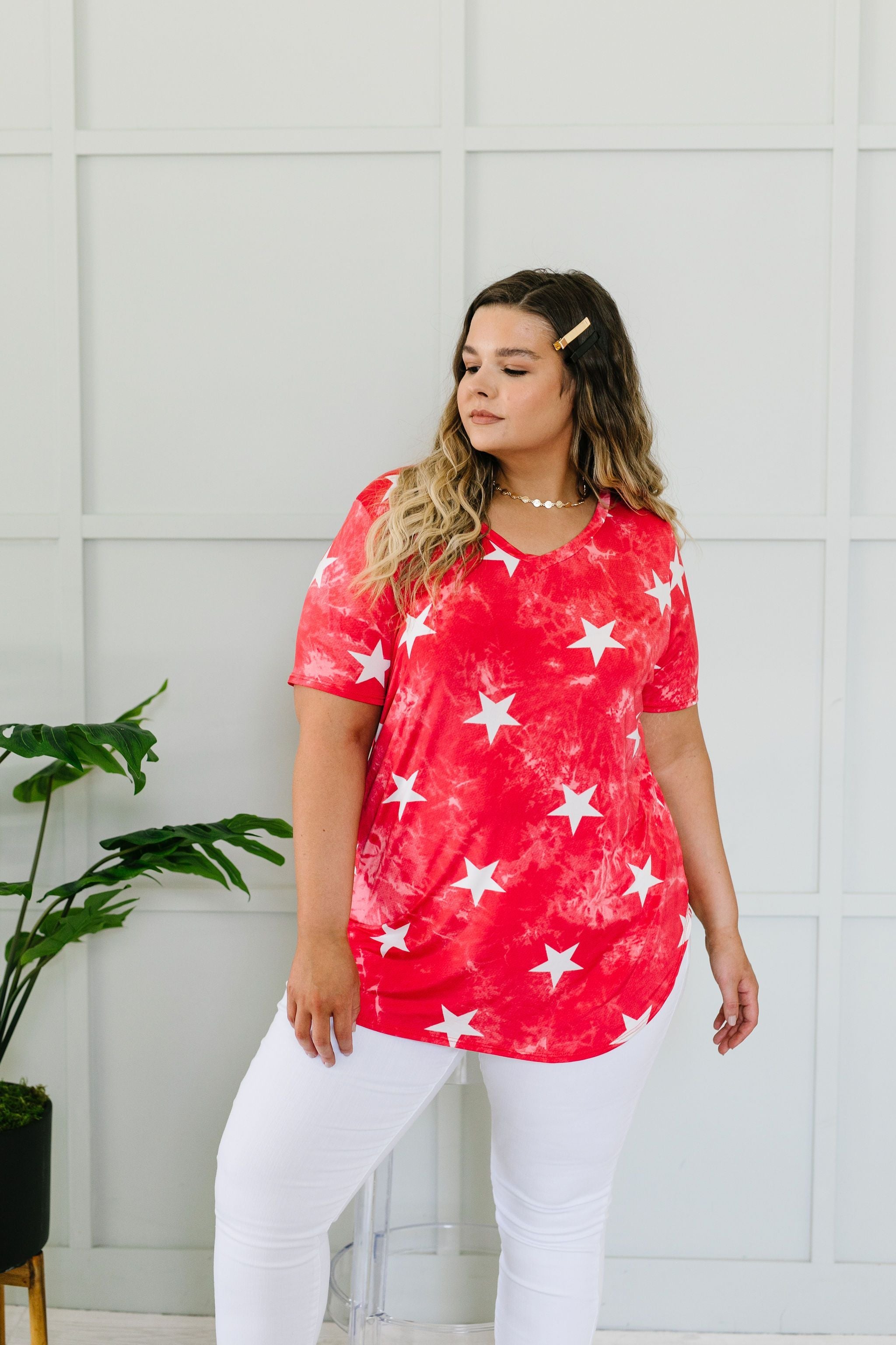 Tie Dye Glory V-neck In Red