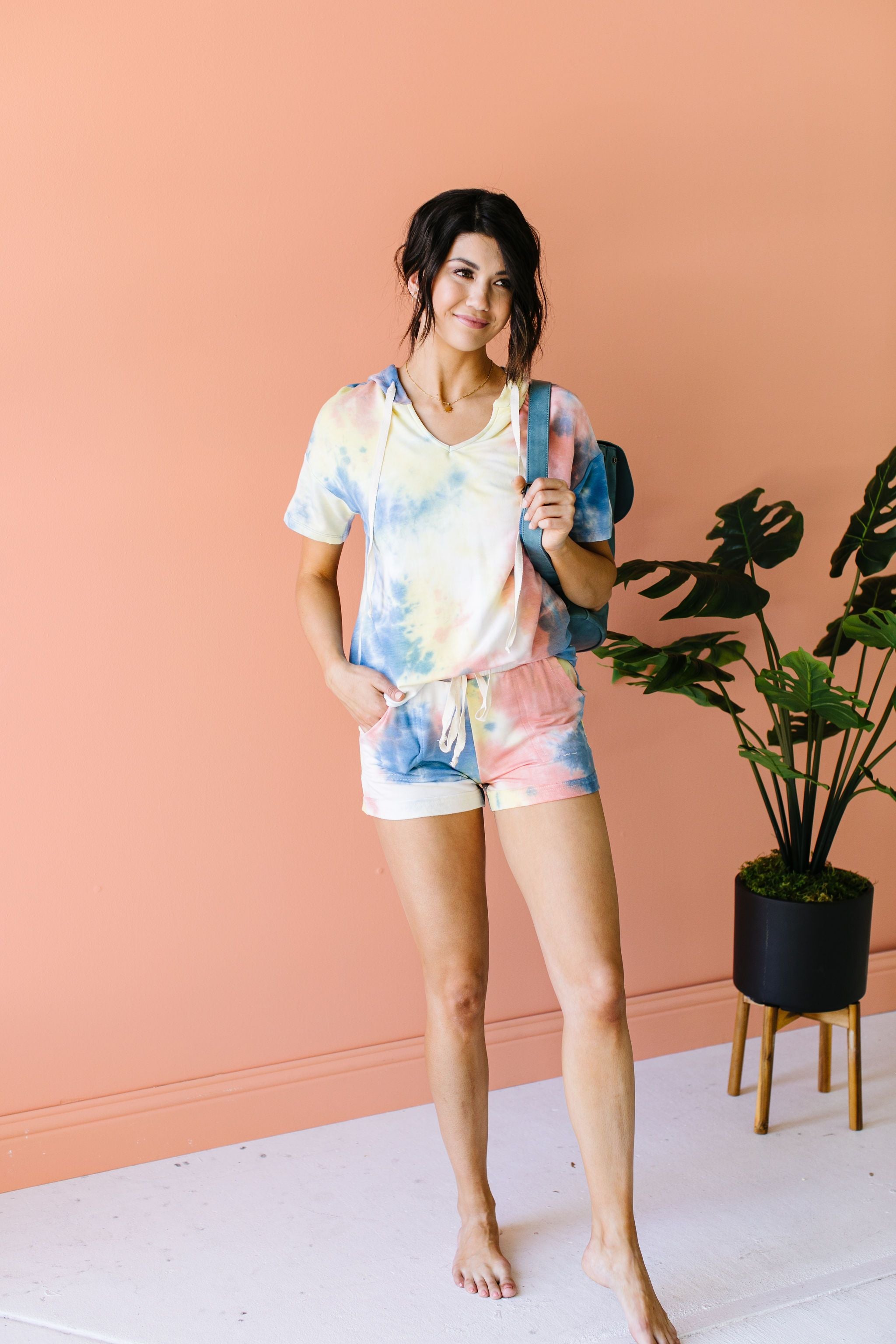 Tie The Knot Hoodie In Coral