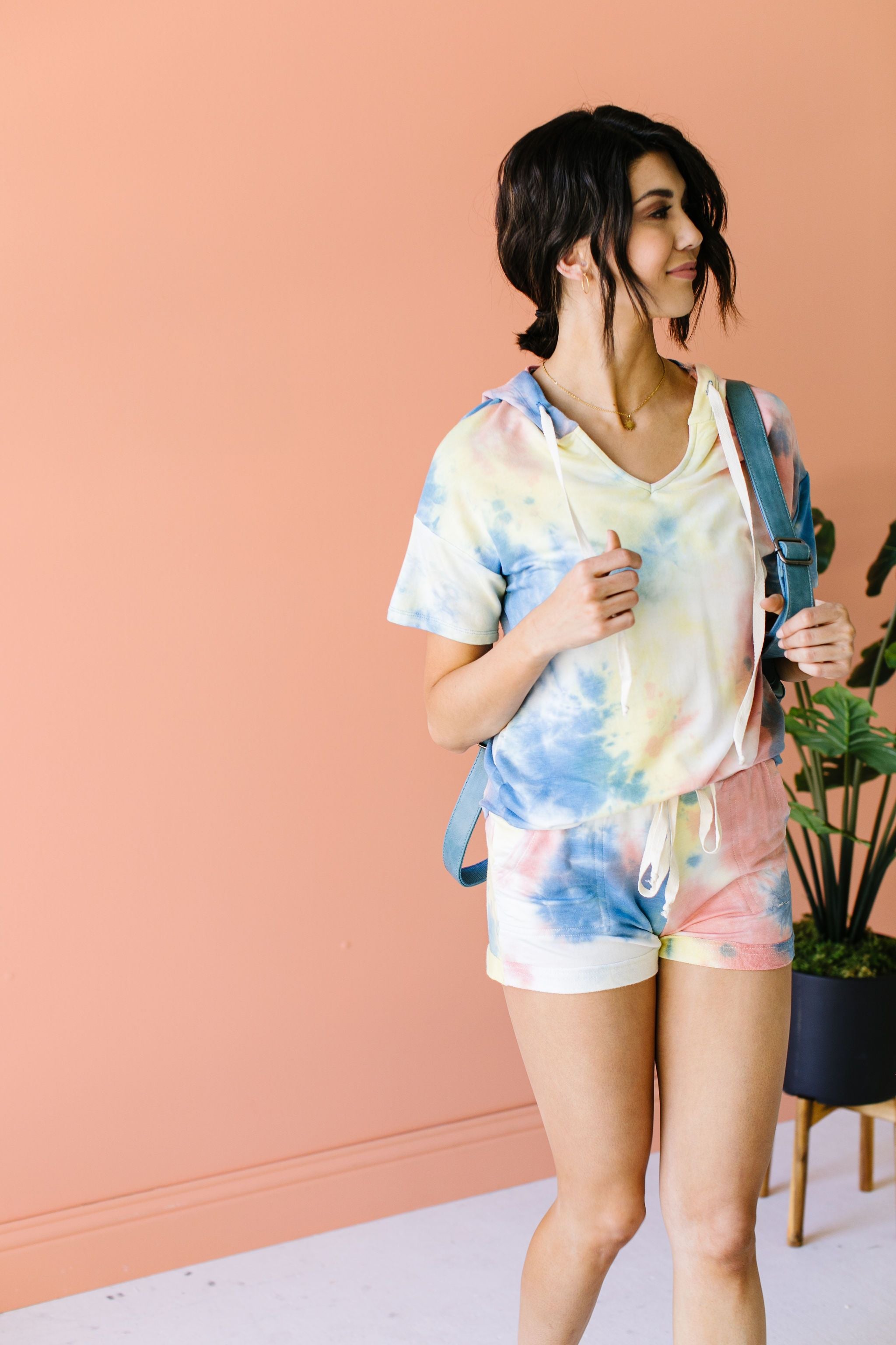 Tie The Knot Hoodie In Coral
