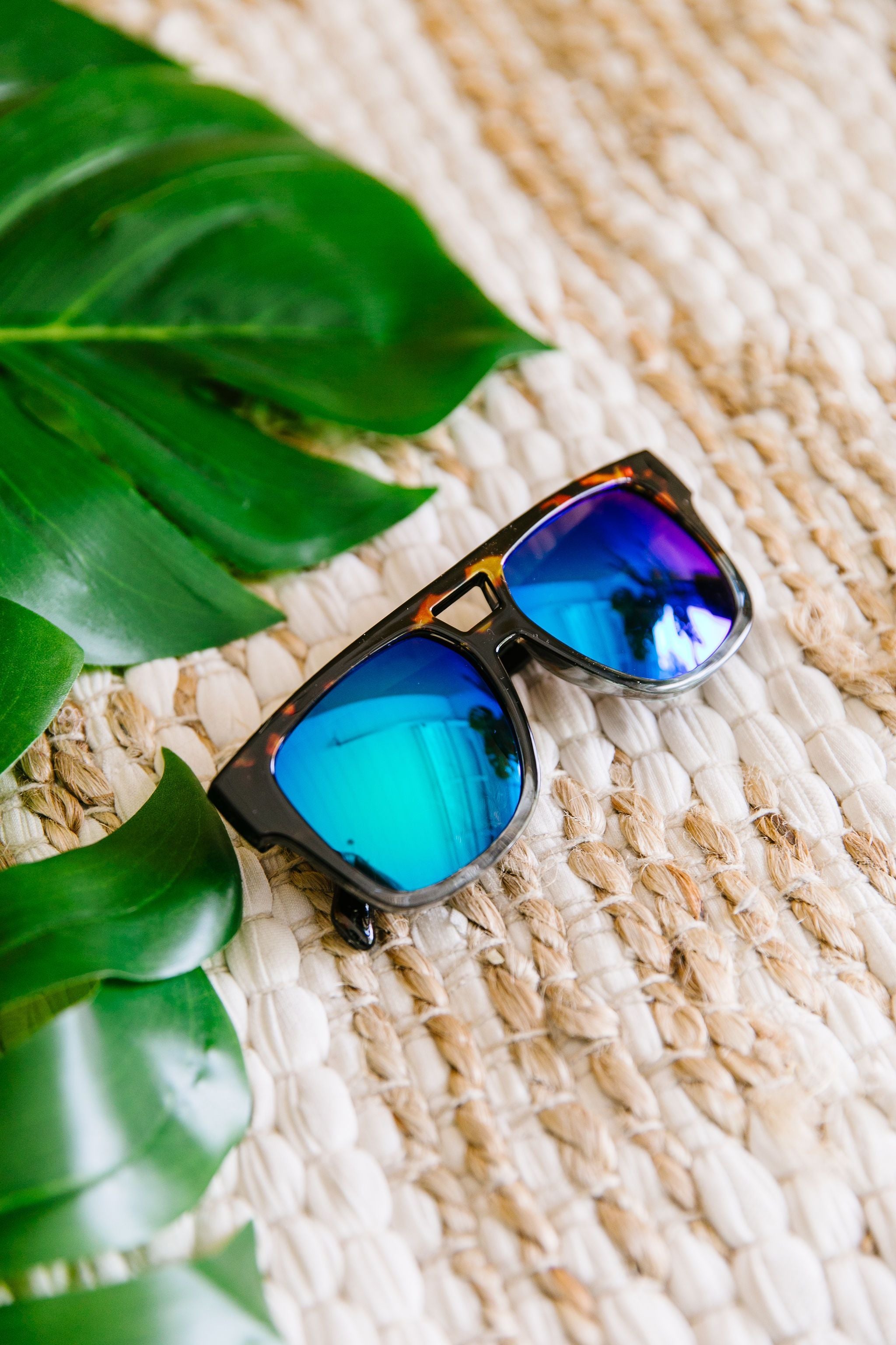 Tortoise & The Hair Mirrored Sunglasses