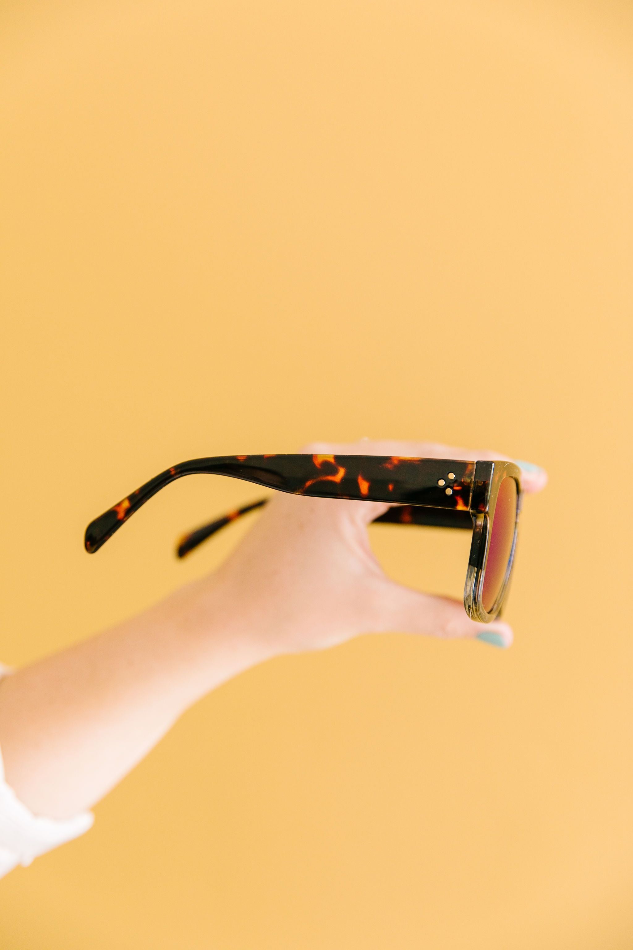 Tortoise & The Hair Mirrored Sunglasses