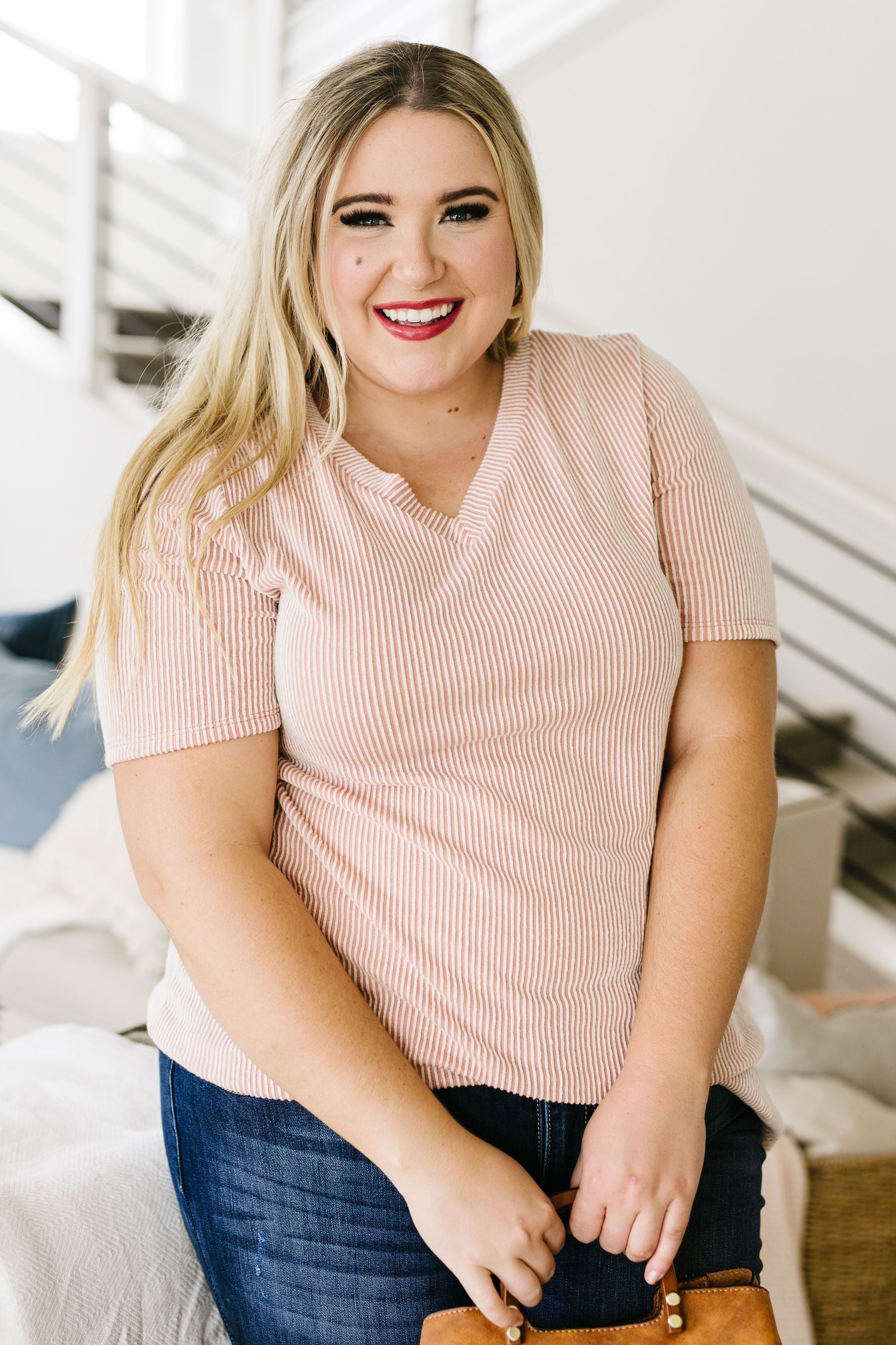 Two-Tone Ribbed V-Neck In Mauve