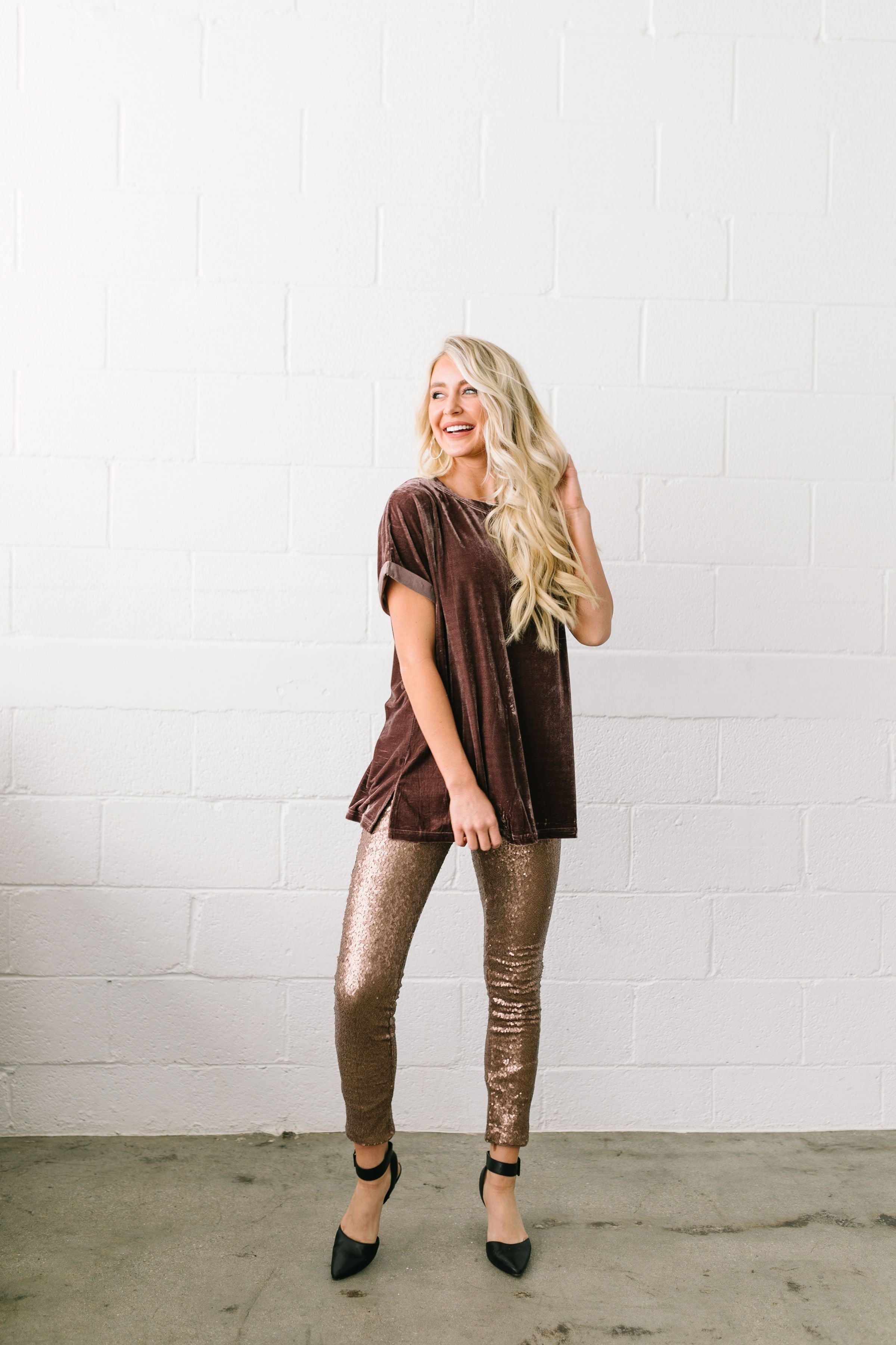 Velvet Dreams Crew Neck Top In Midnight