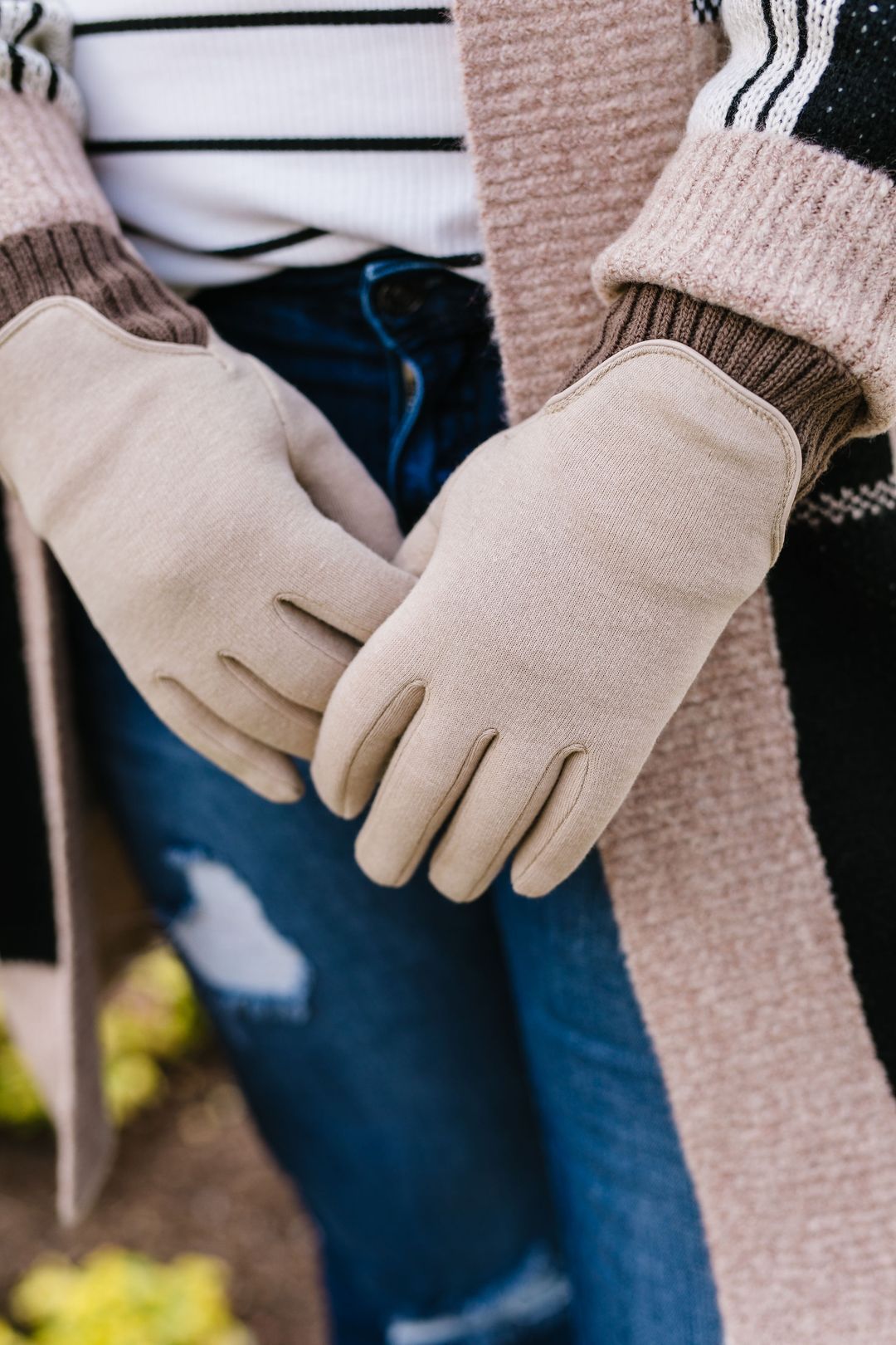 Warm Hands Knit Gloves