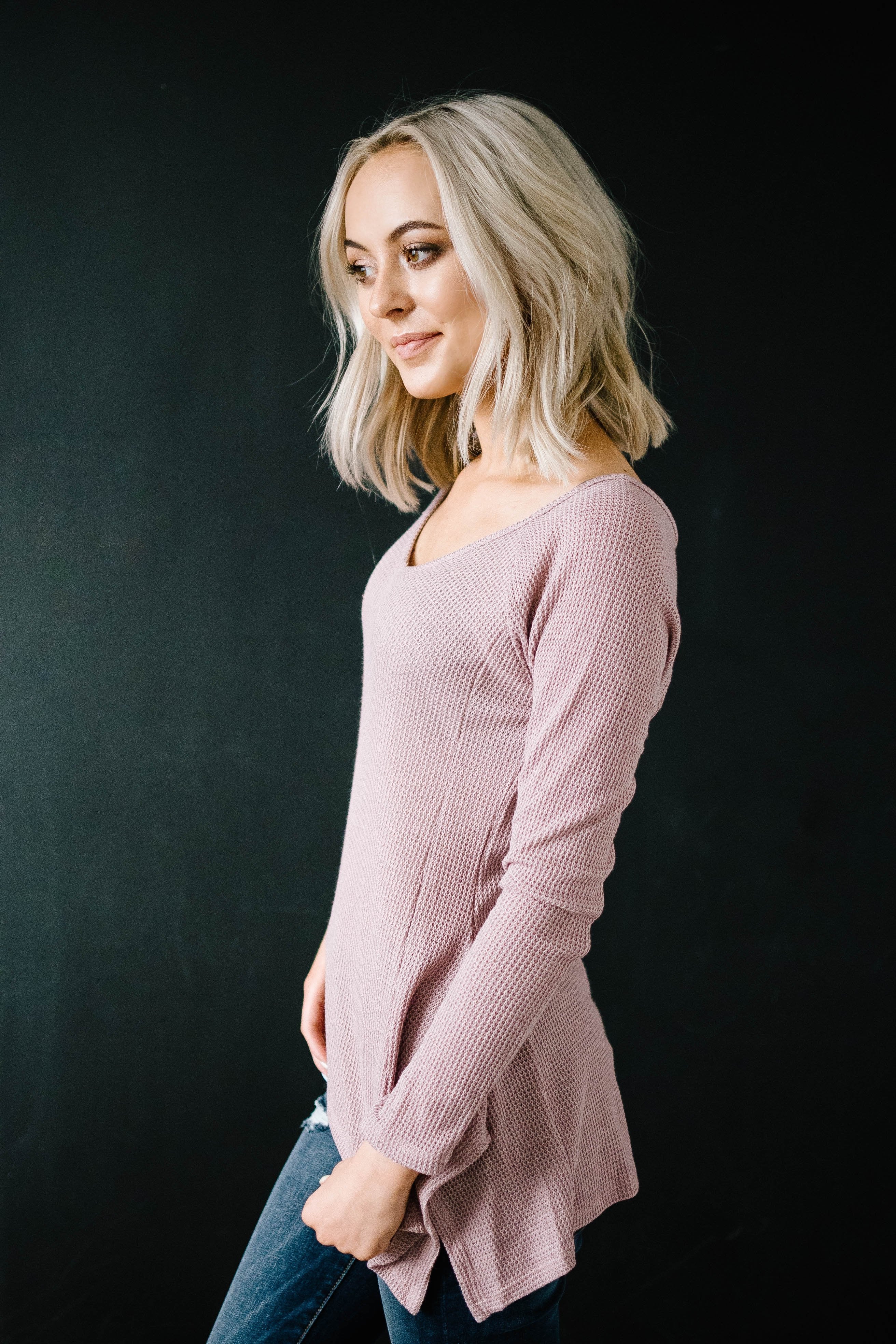 Willow Woven Shark Bite Top in Dusty Pink