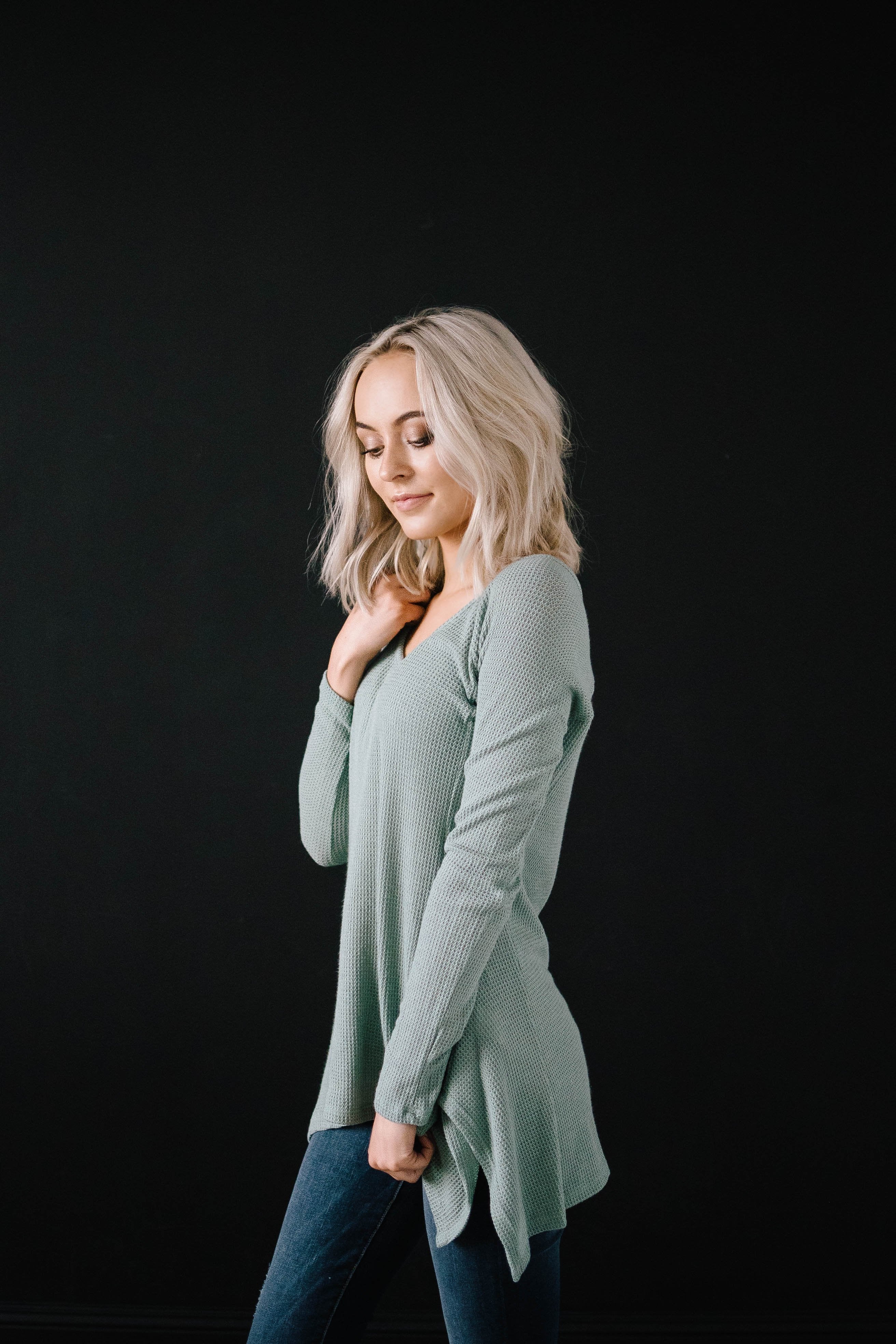 Willow Woven Shark Bite Top in Sage Green