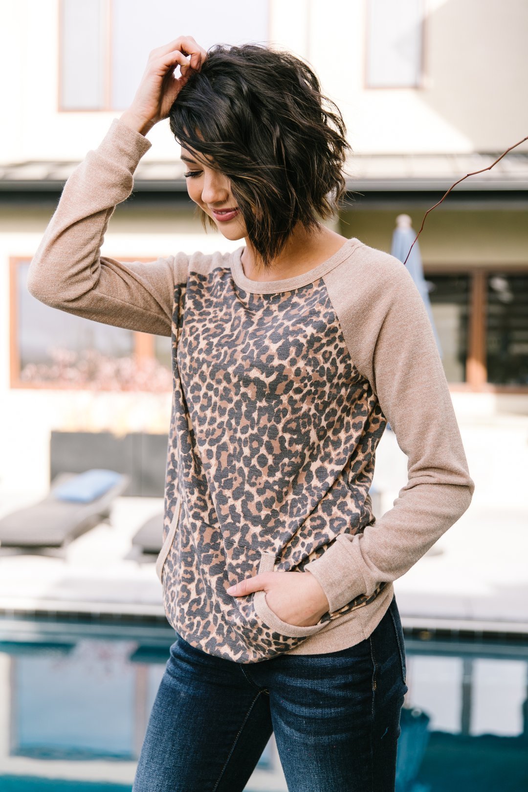 Leop-aroo Pullover