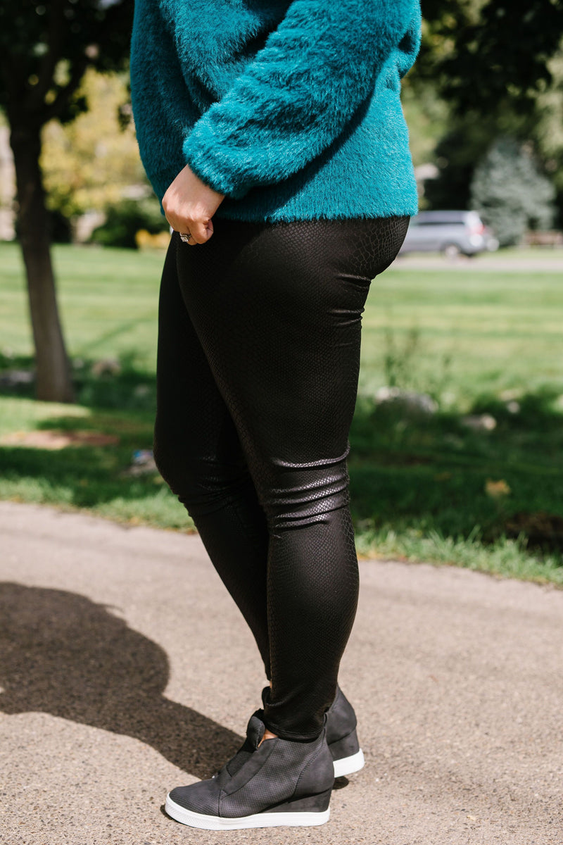 Black Mamba Snakeskin Leggings