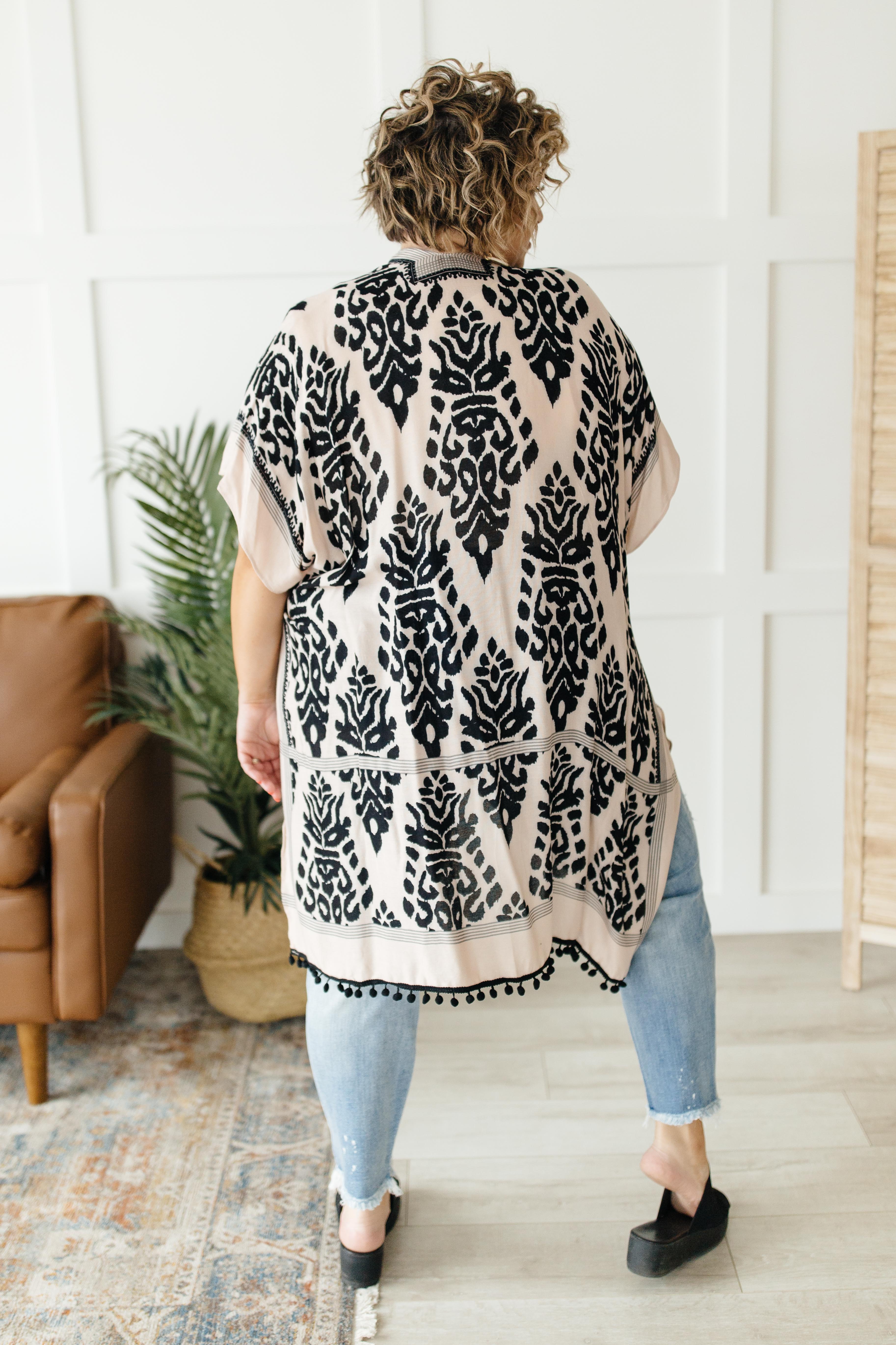 Black & Blush Print Kimono