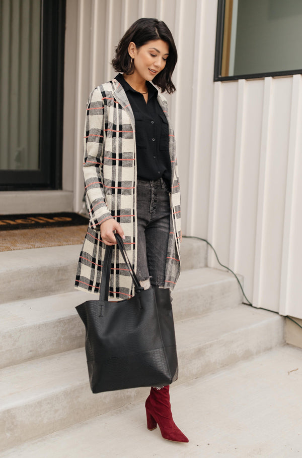 Business Casual Cardigan in Plaid