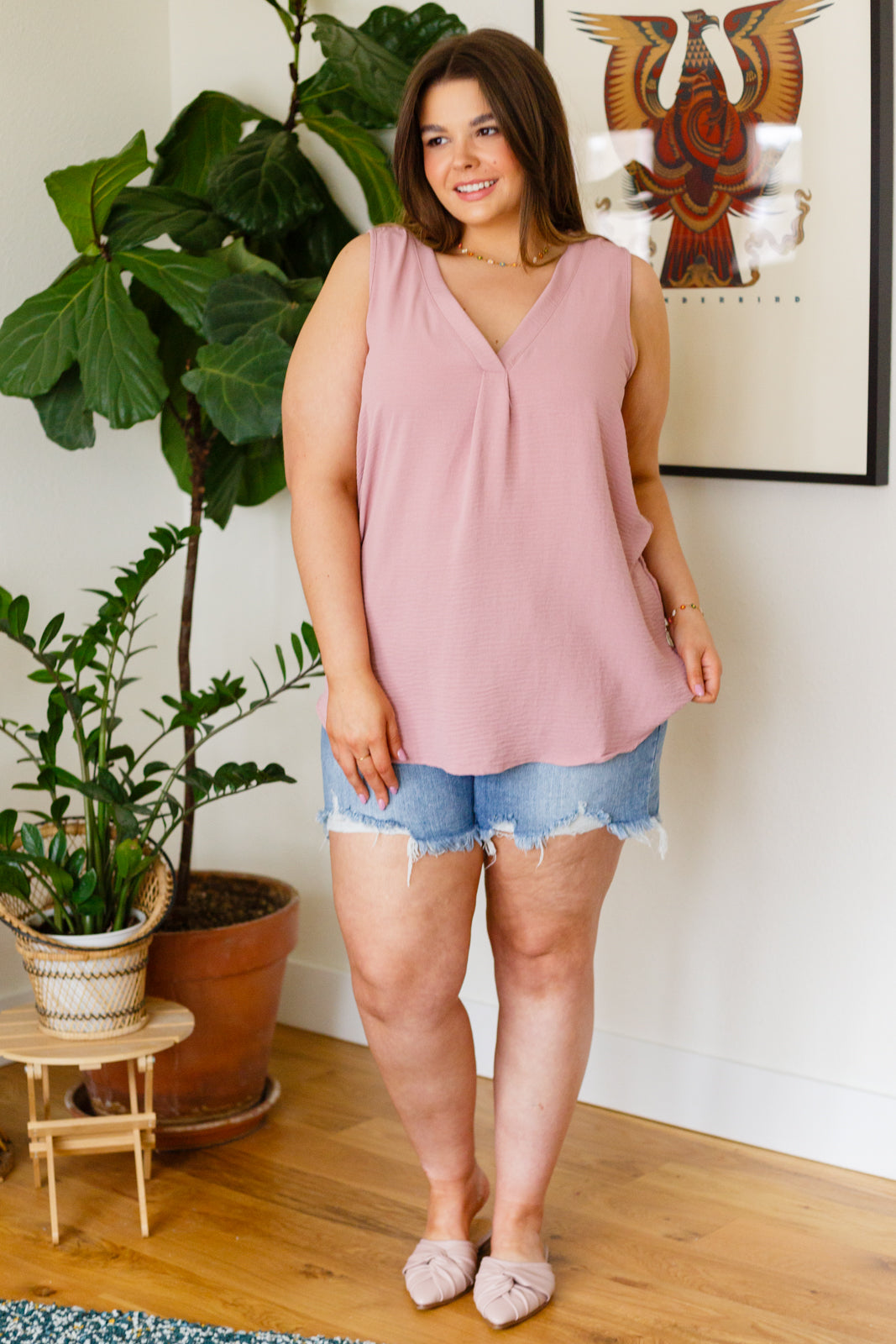 Calling For Spring Sleeveless Blouse