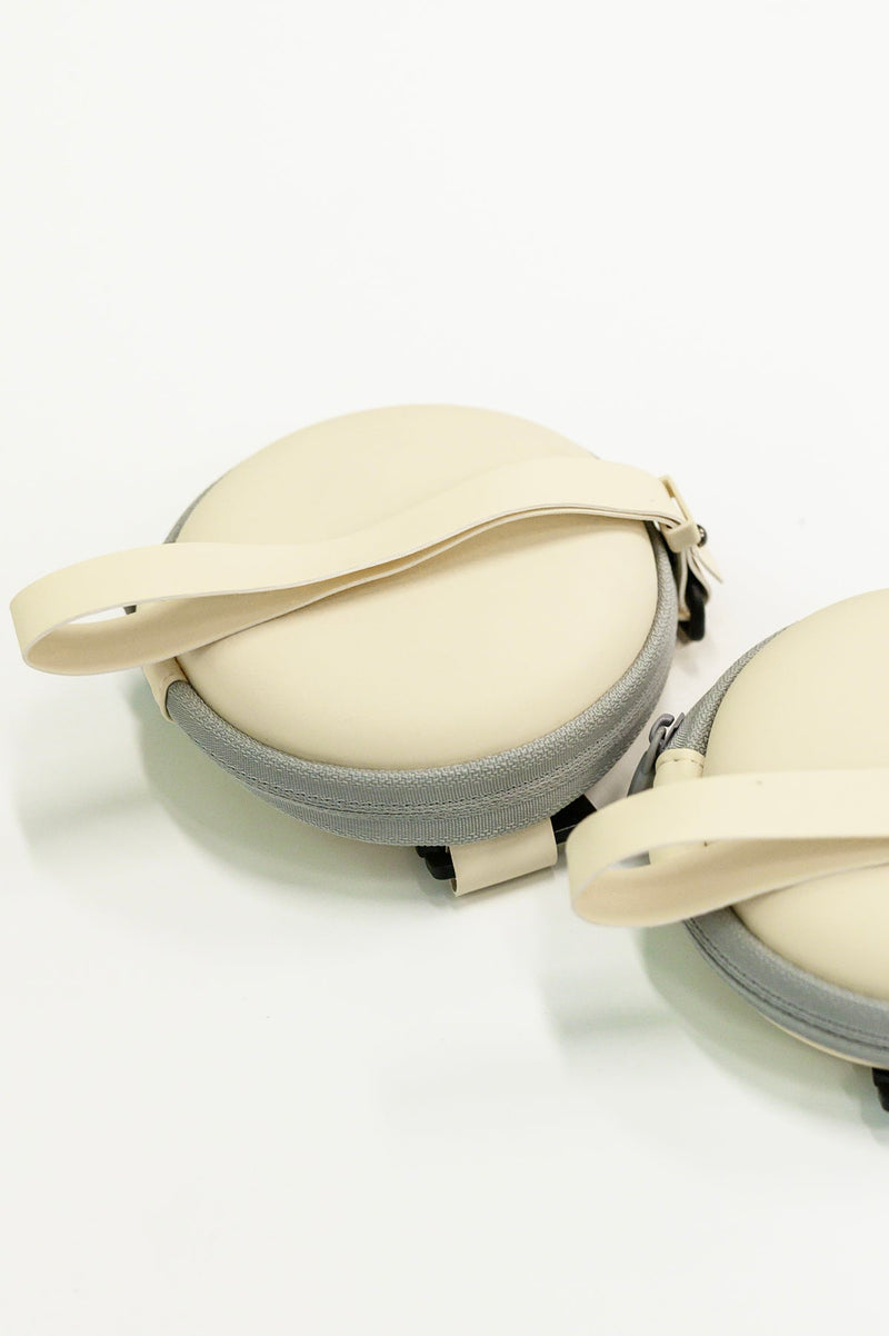 Collapsible Girlfriend Sunnies & Case in Tan