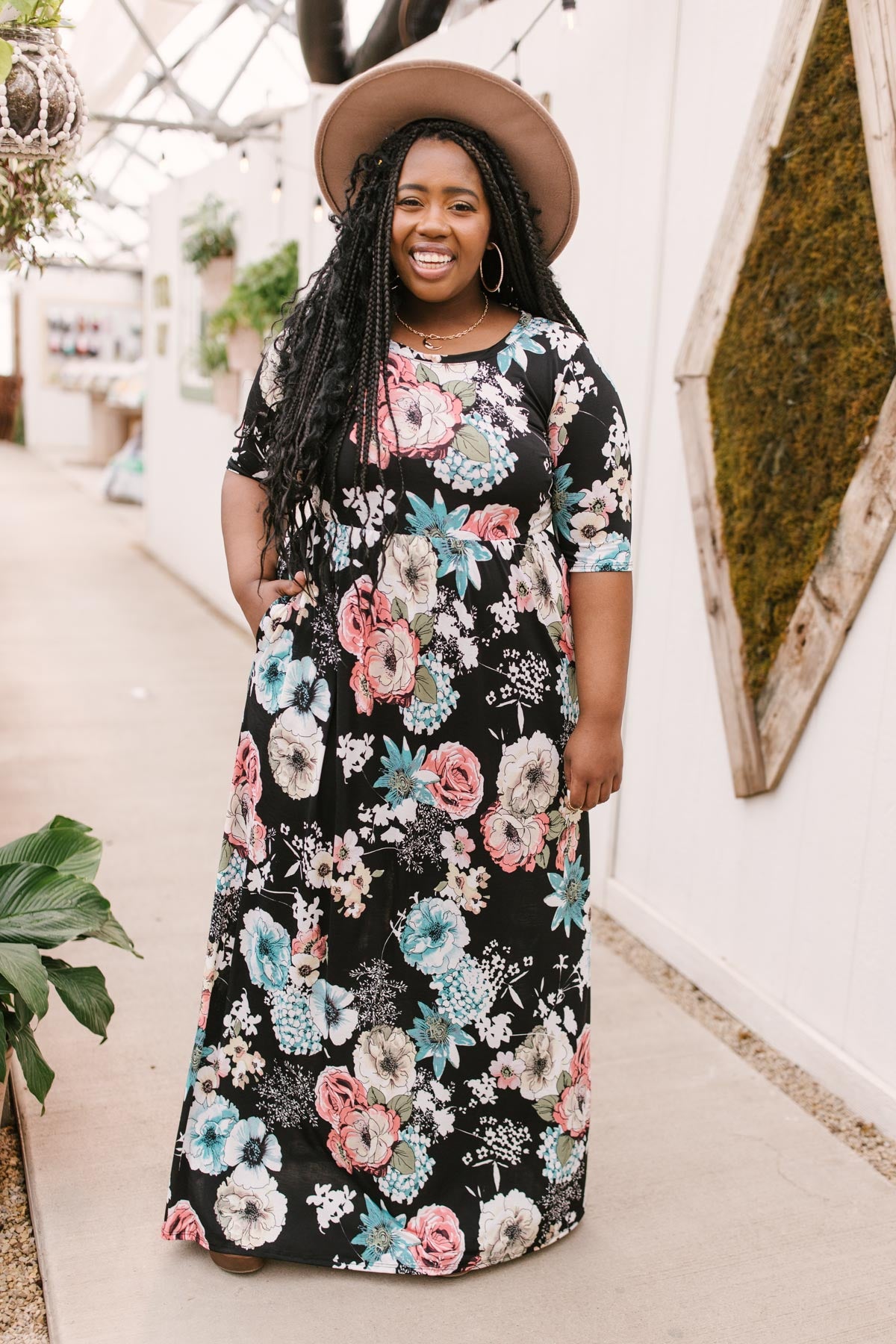 Date Night Maxi in Black