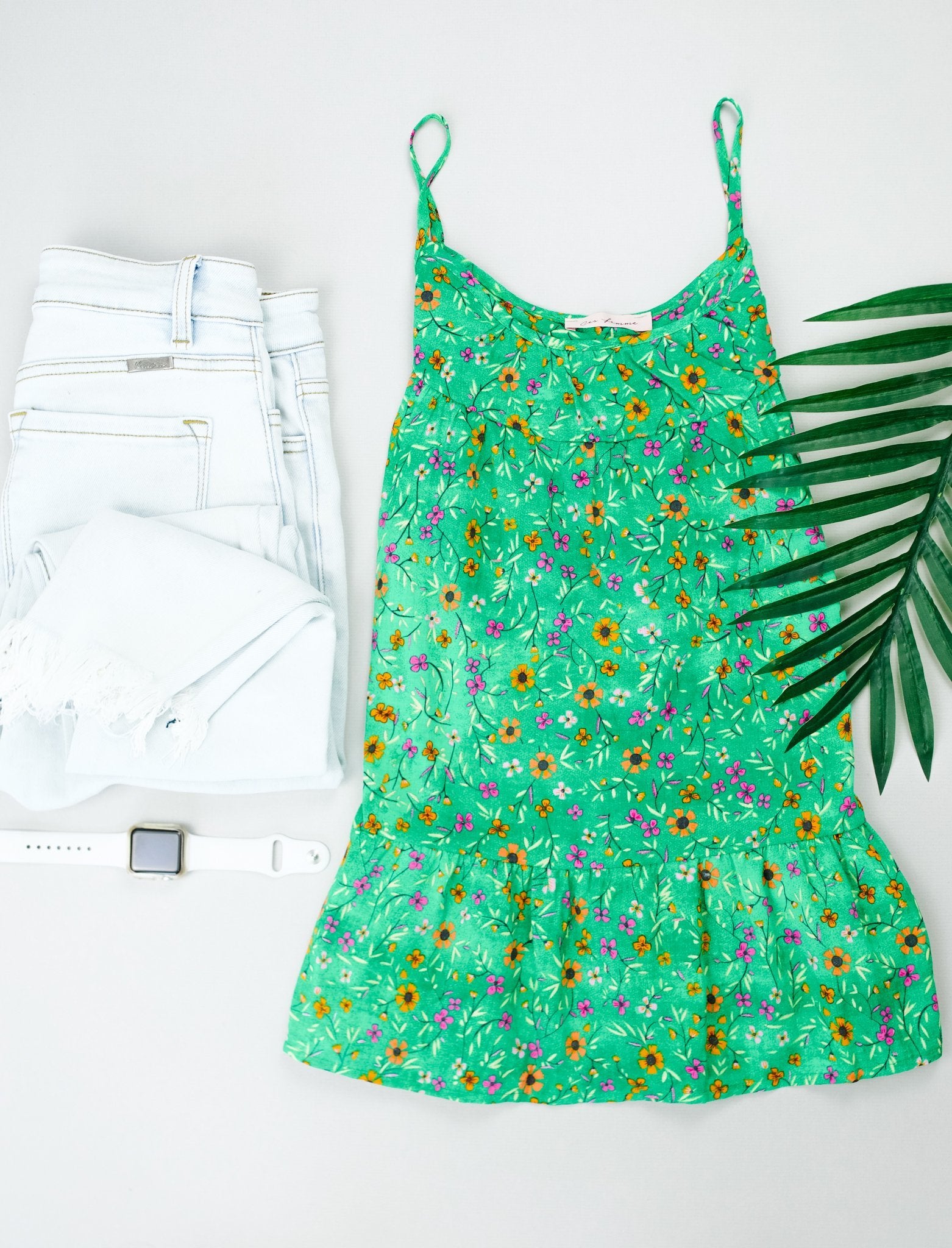 Ditzy Floral Tank In Green