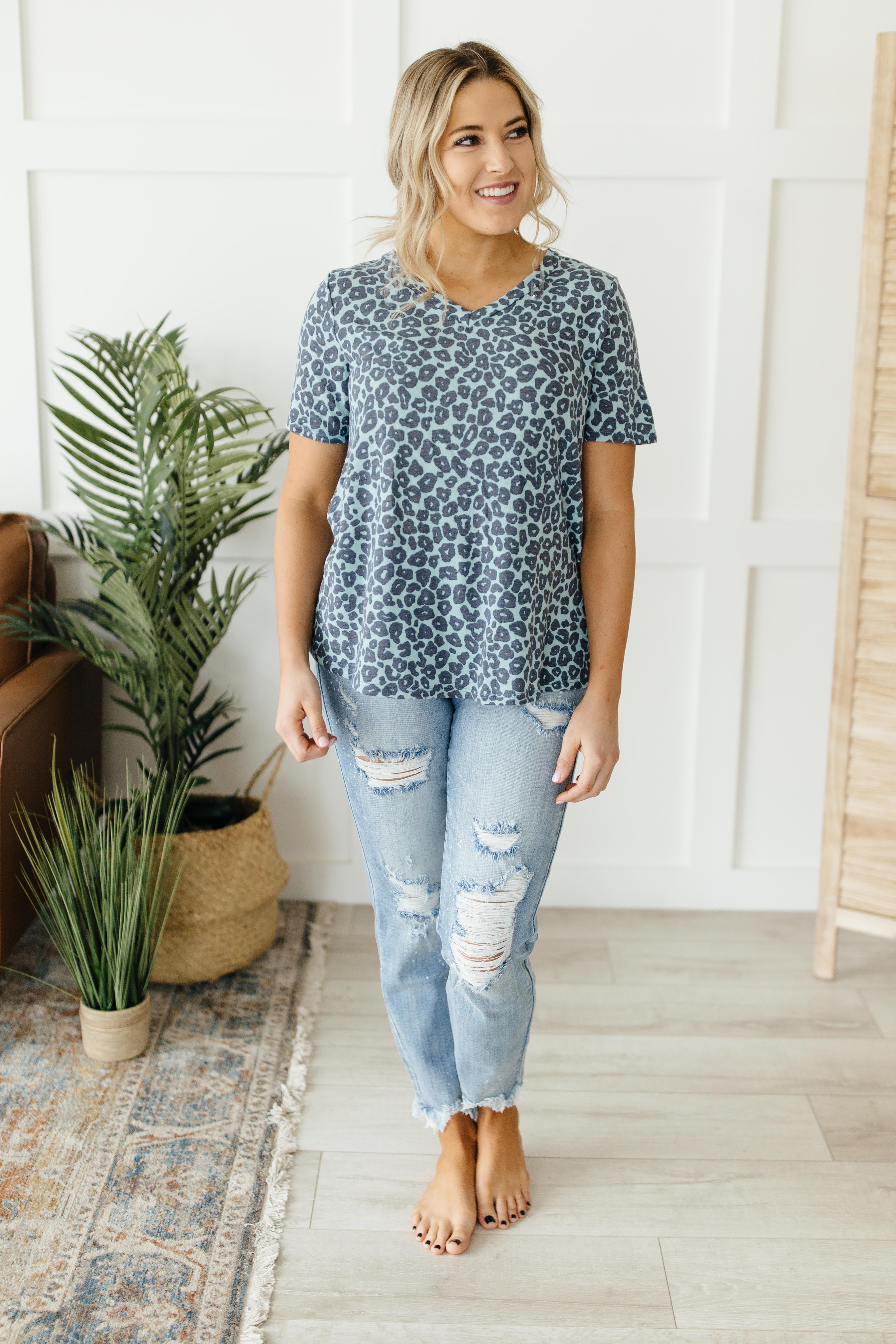 Feelin' Blue Lounge Top