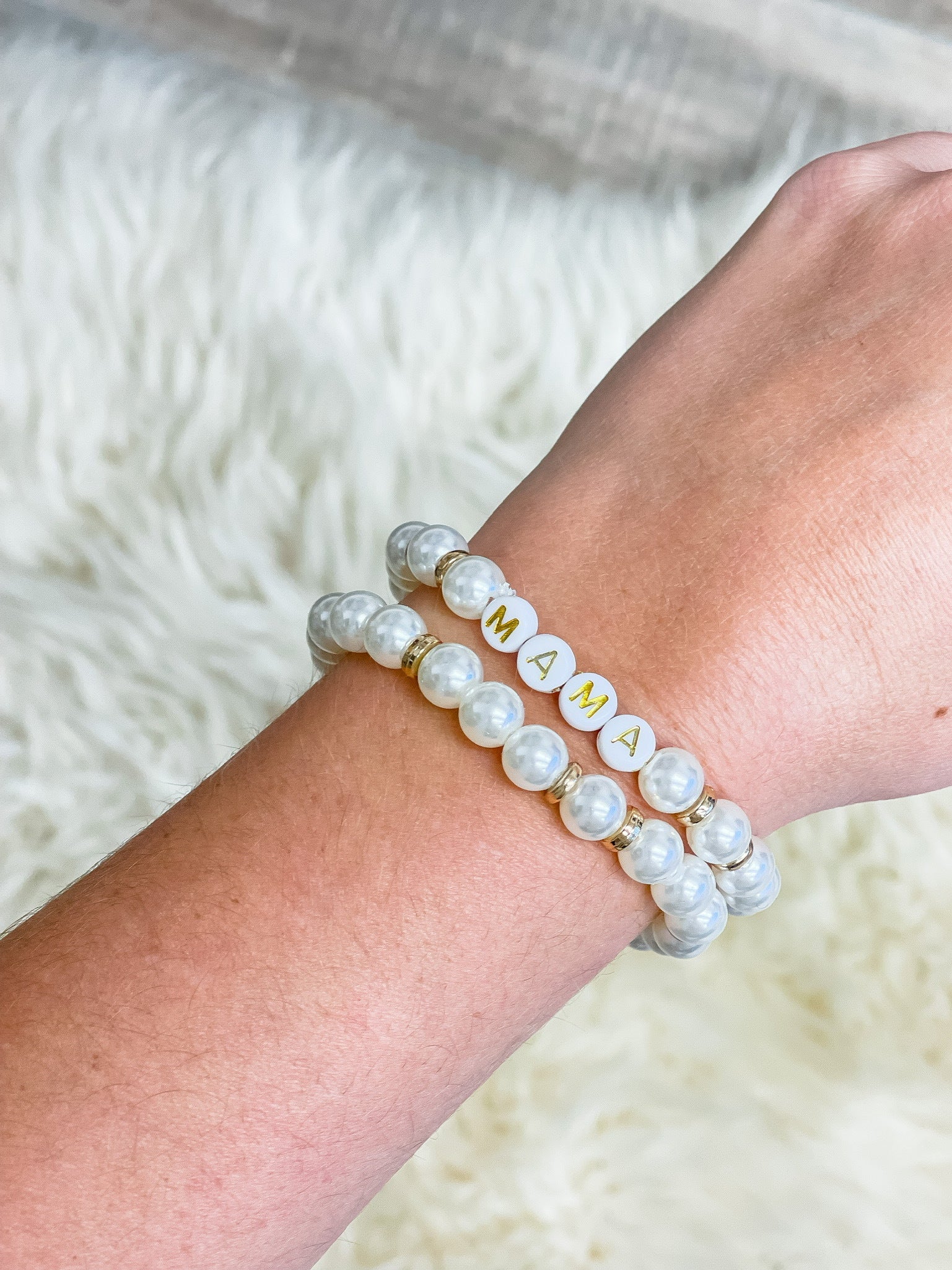 Mama Pearl Stretch Bracelet Set
