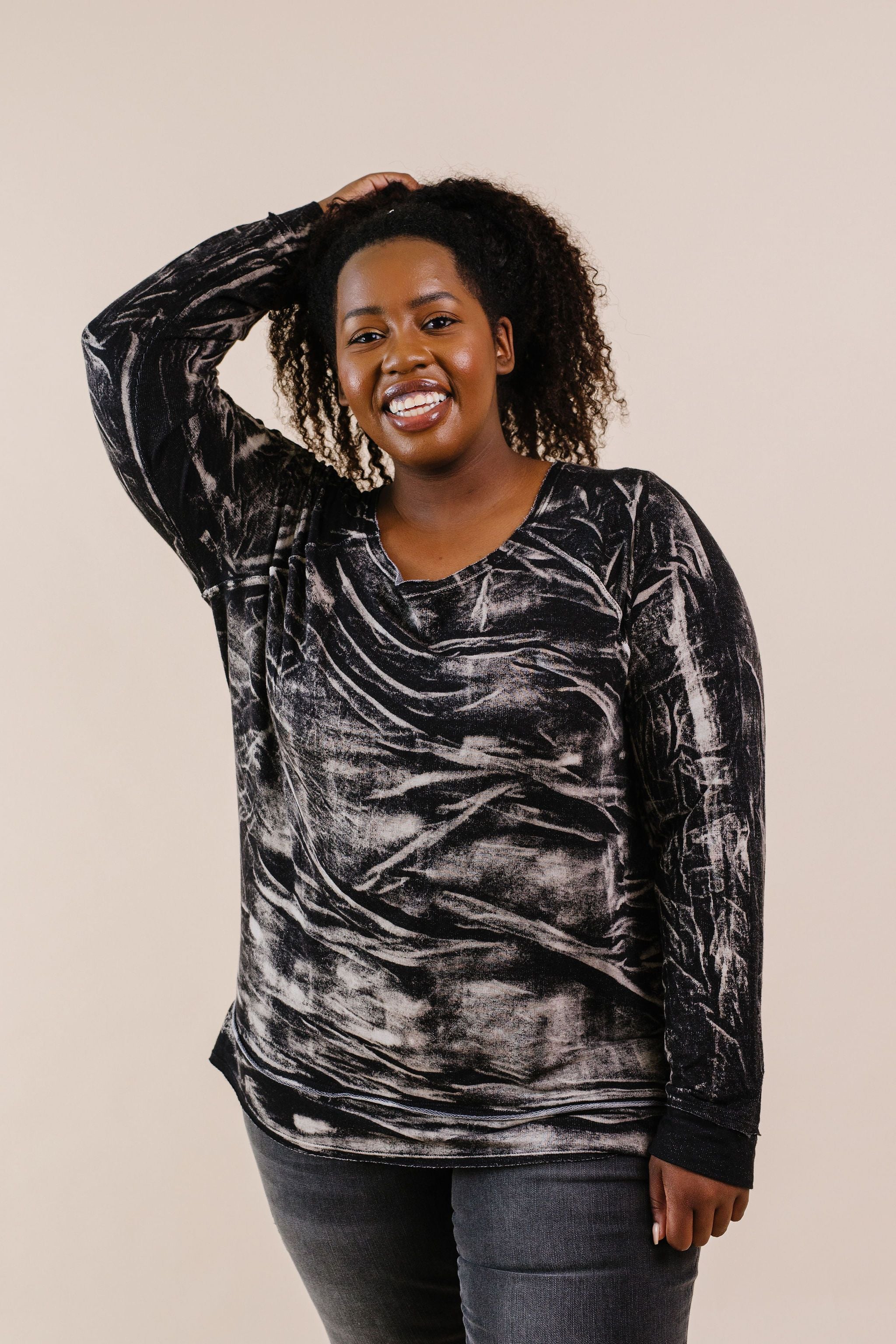 Black Cloud Tie Dye Pullover