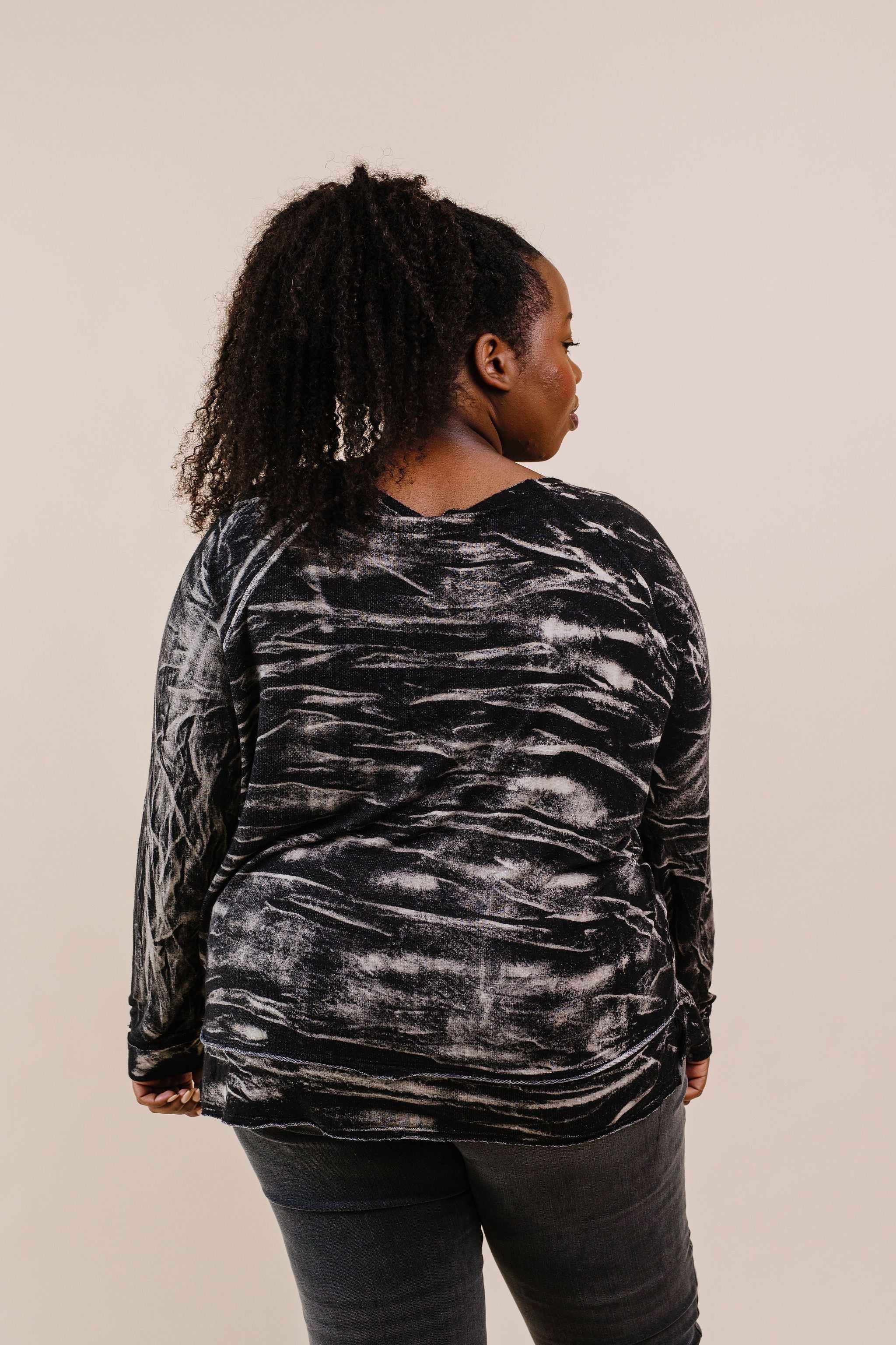 Black Cloud Tie Dye Pullover