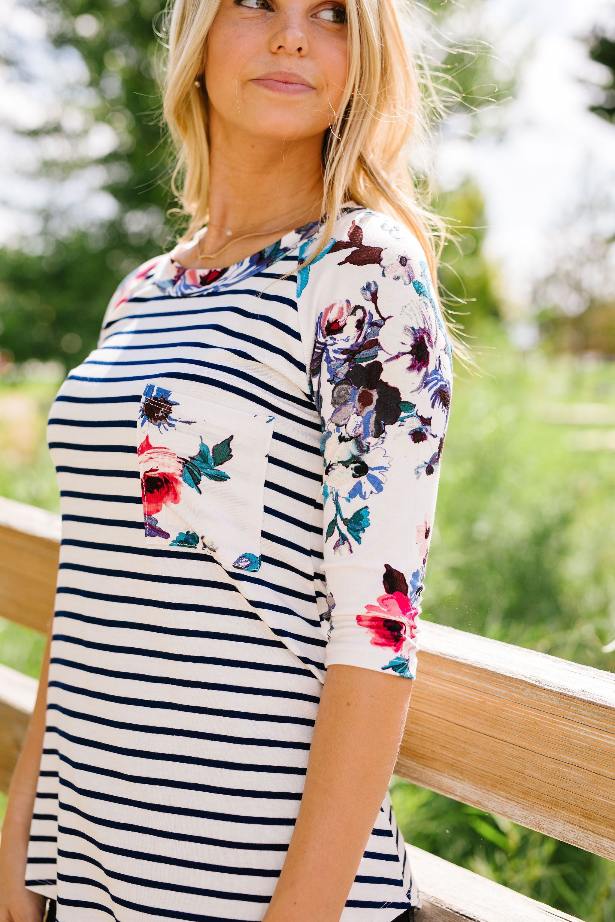 Blooms + Bars Top