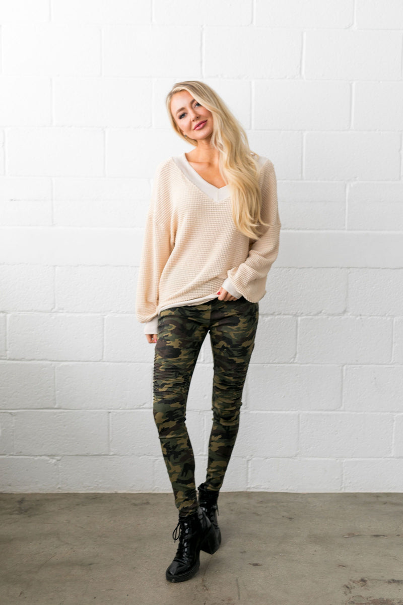 Can't Beat Camo Moto Pants