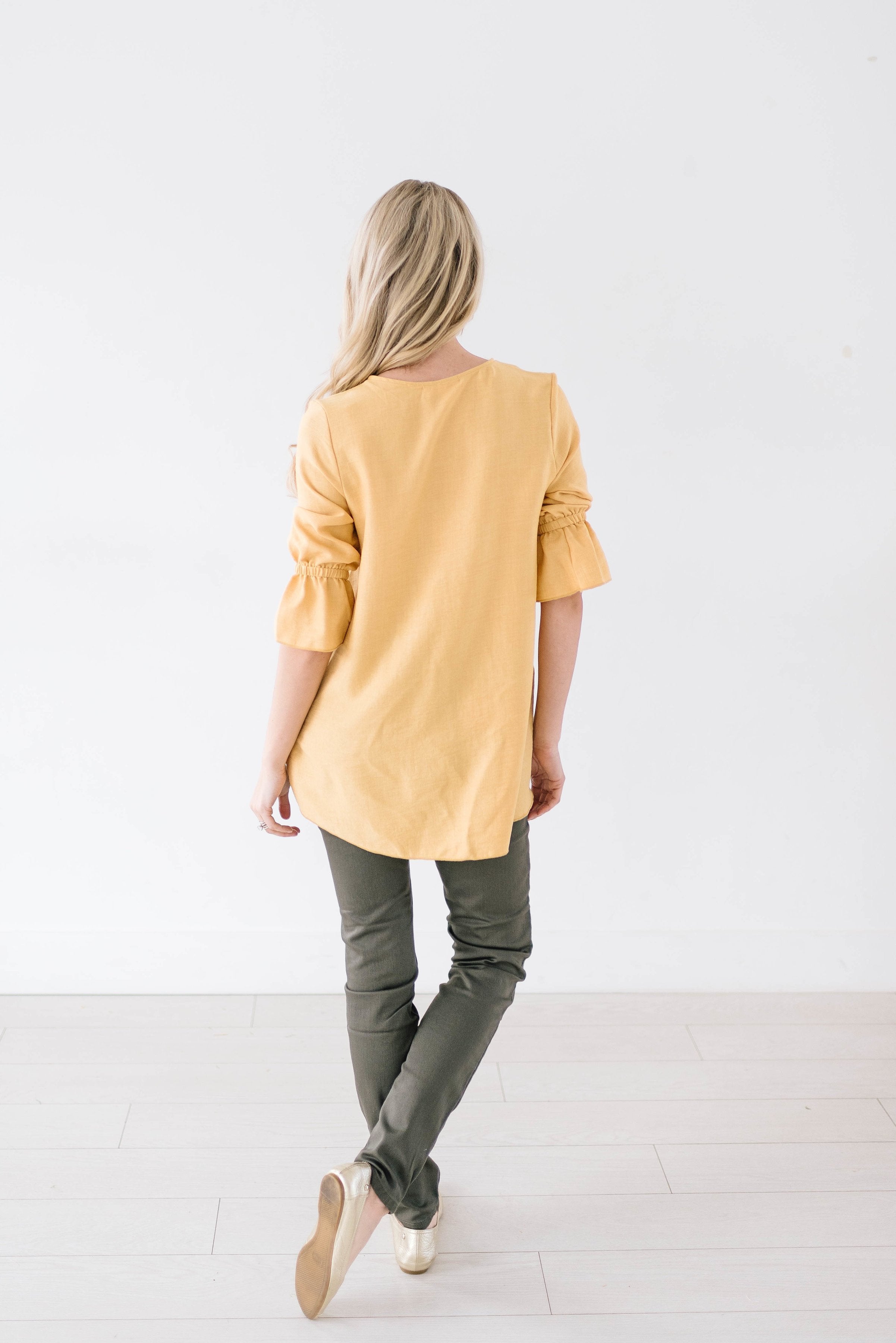 Chelan Top in Mustard