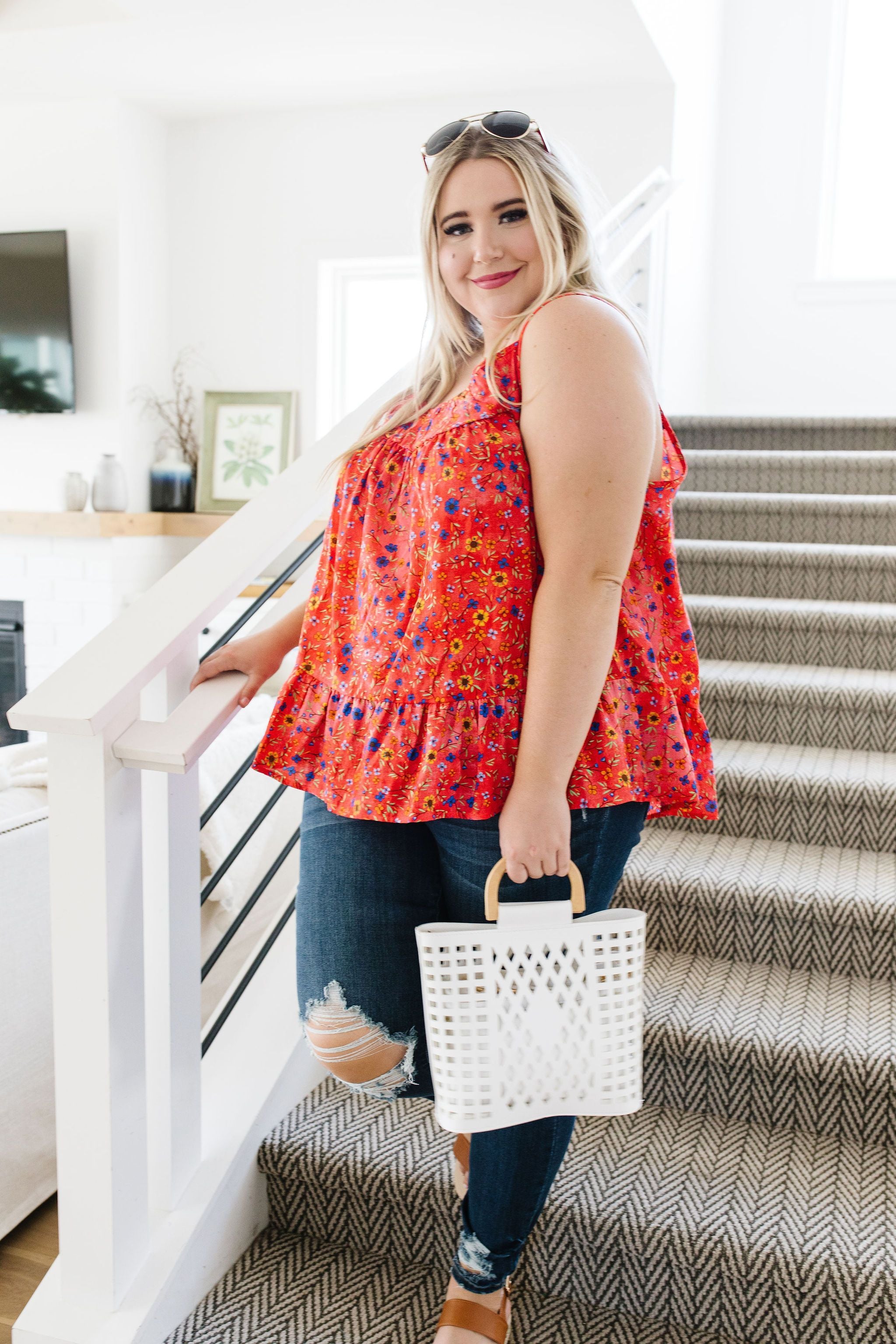 Ditzy Floral Tank In Coral