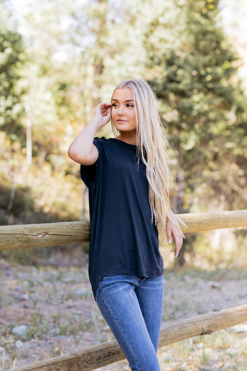 Don't Worry Be Happy Tee In Navy - ALL SALES FINAL