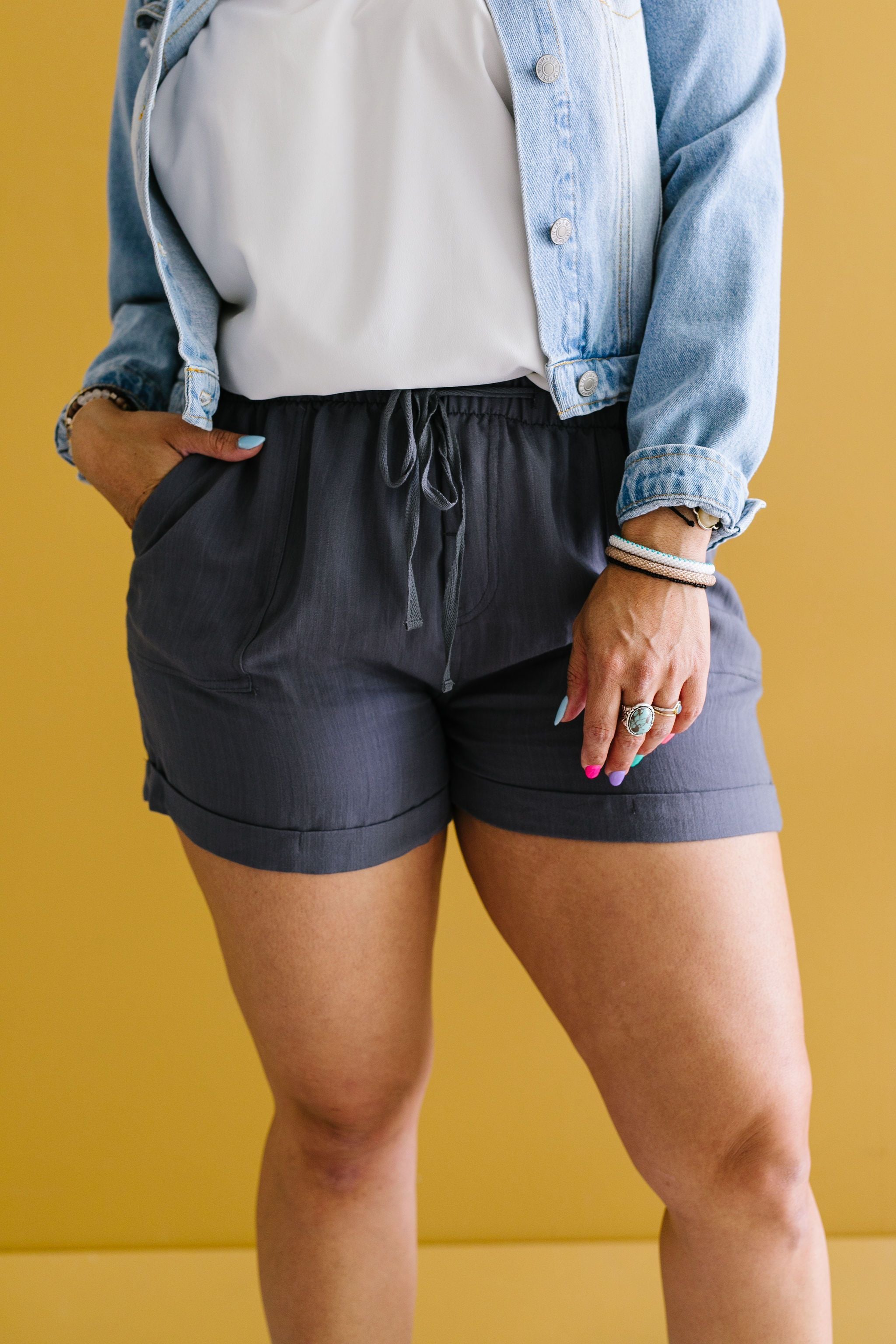 Drawstring Daydream Shorts In Slate