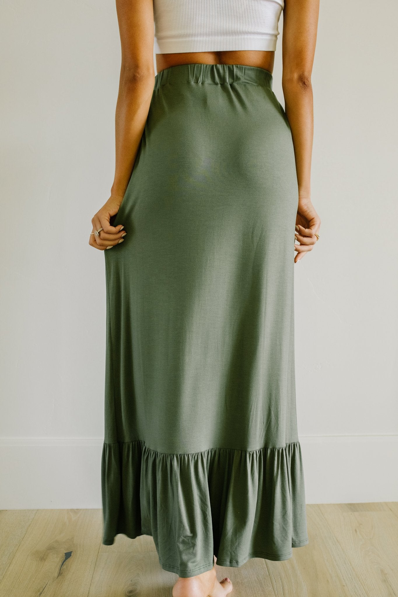 Falling For You Skirt In Olive