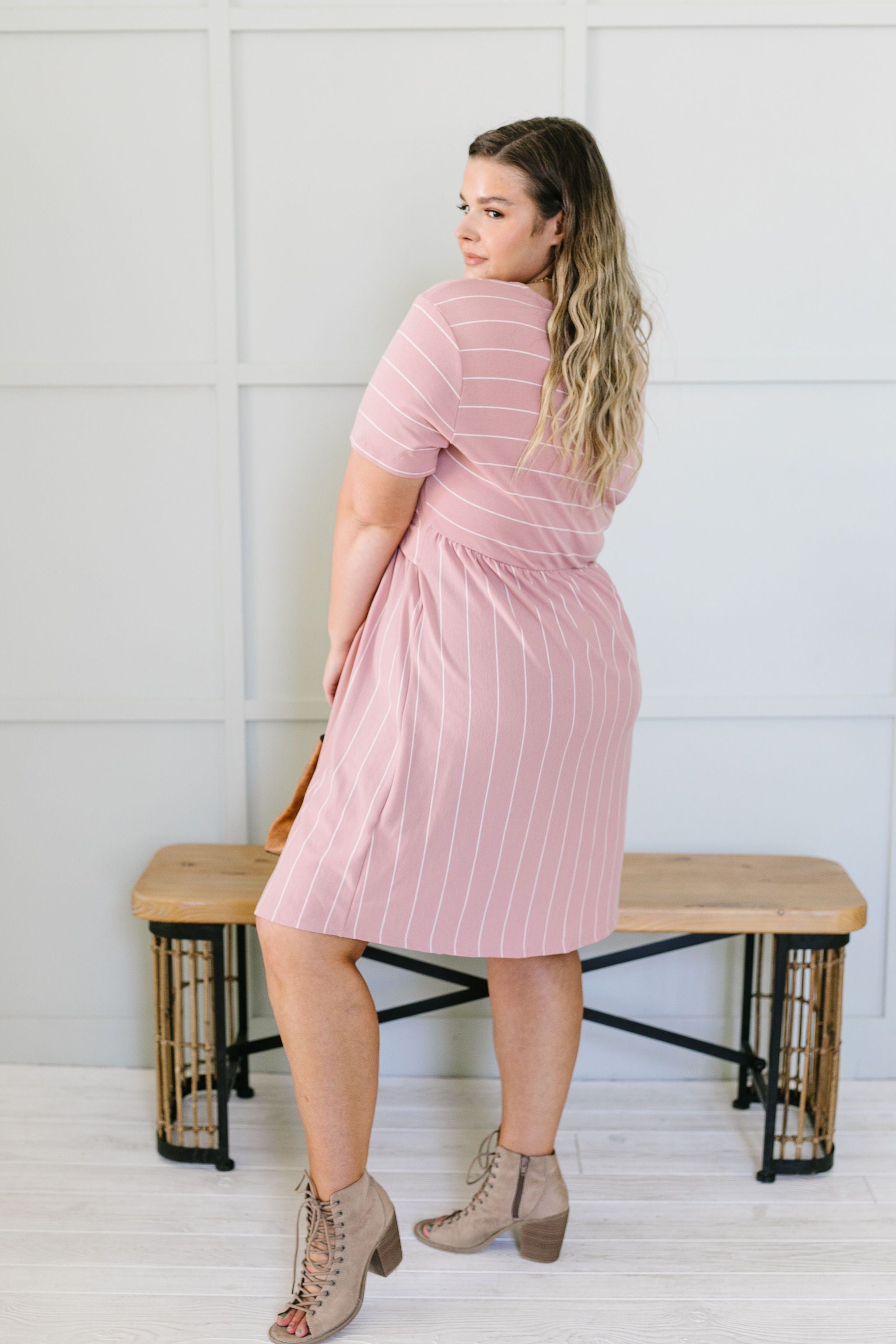 Fine Line Midi Dress In Mauve