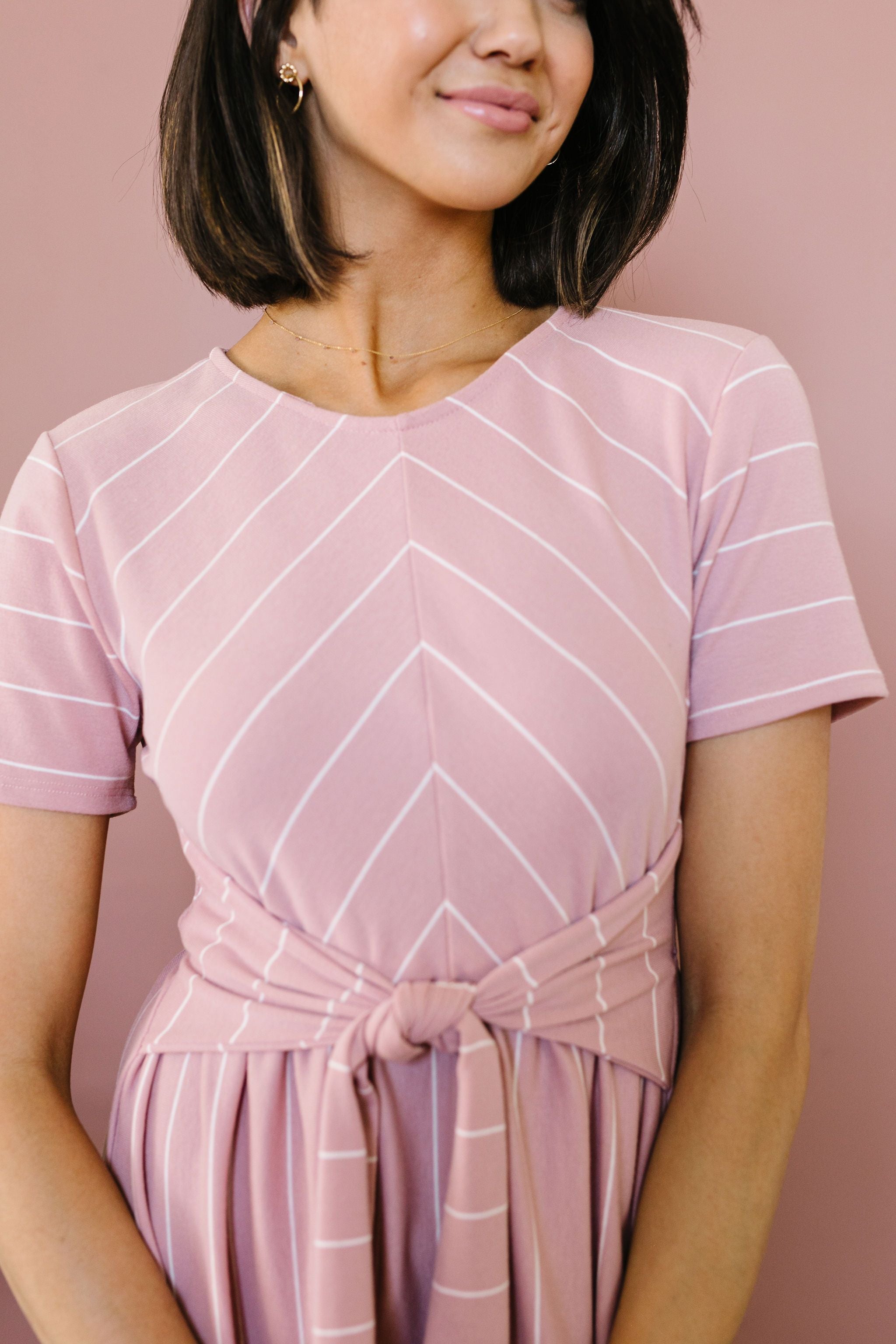 Fine Line Midi Dress In Mauve