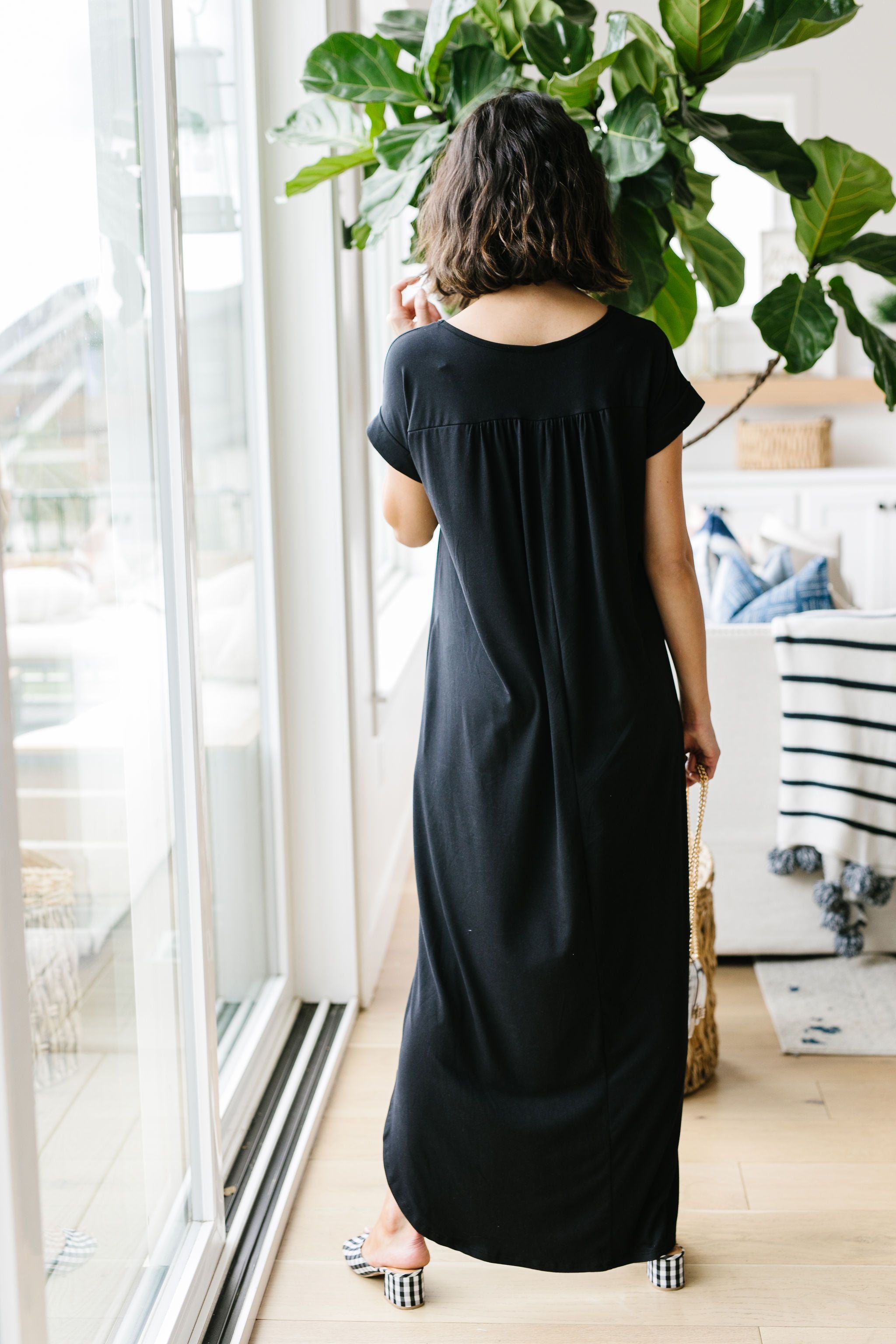 Free And Easy V-Neck Maxi Dress In Black