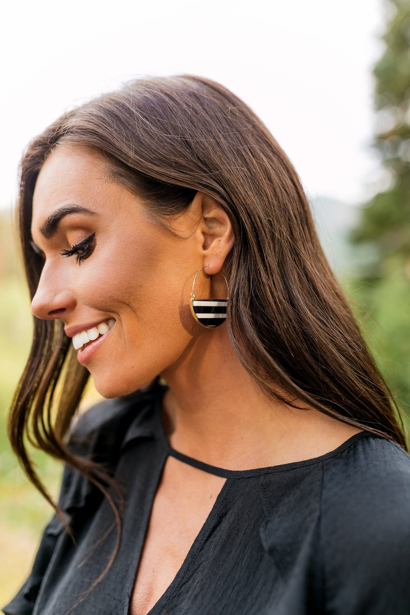 Glass Half Full Hoop Earrings In Black + White