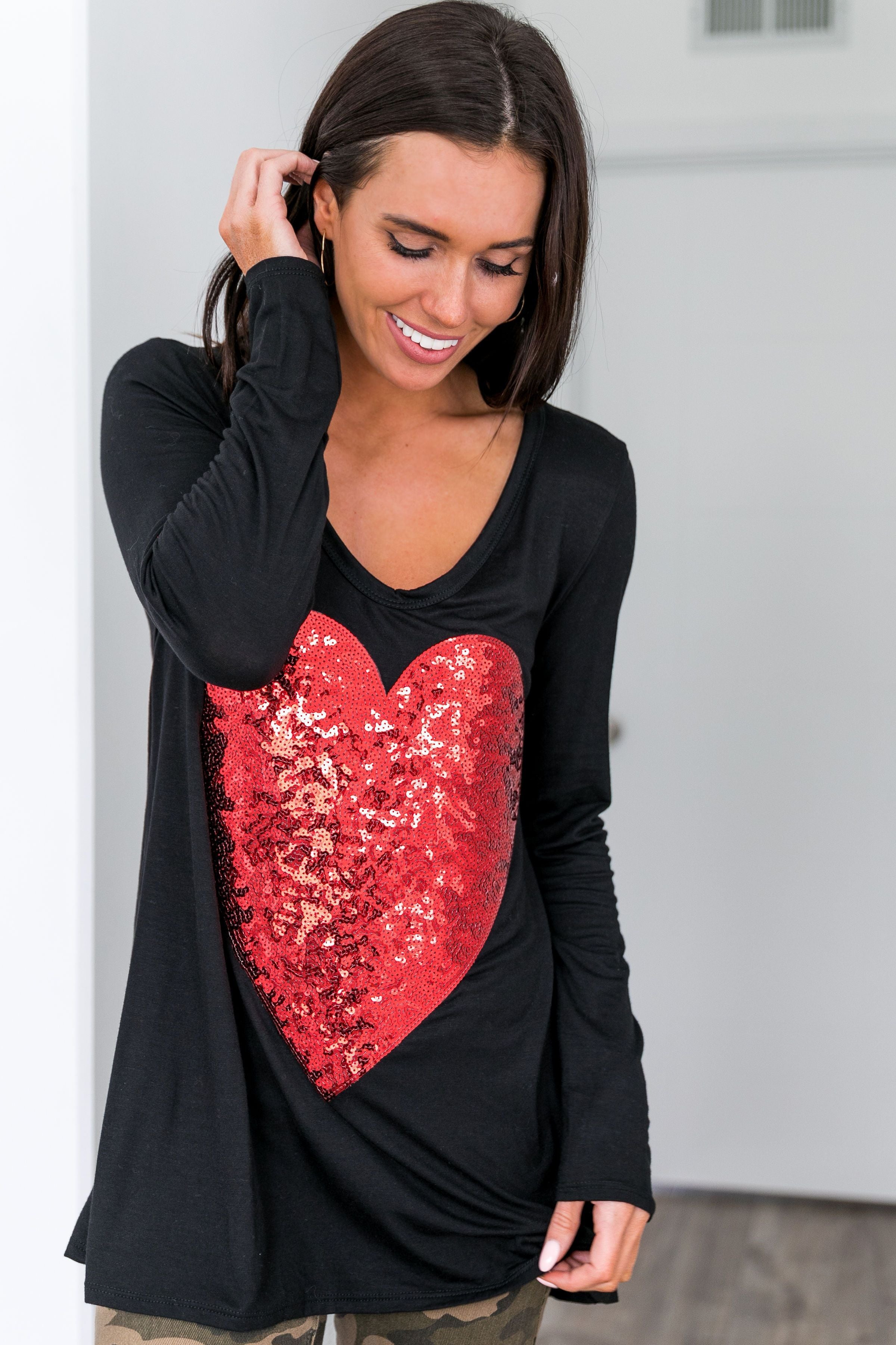 Heart's Delight Sequin Top In Black + Red