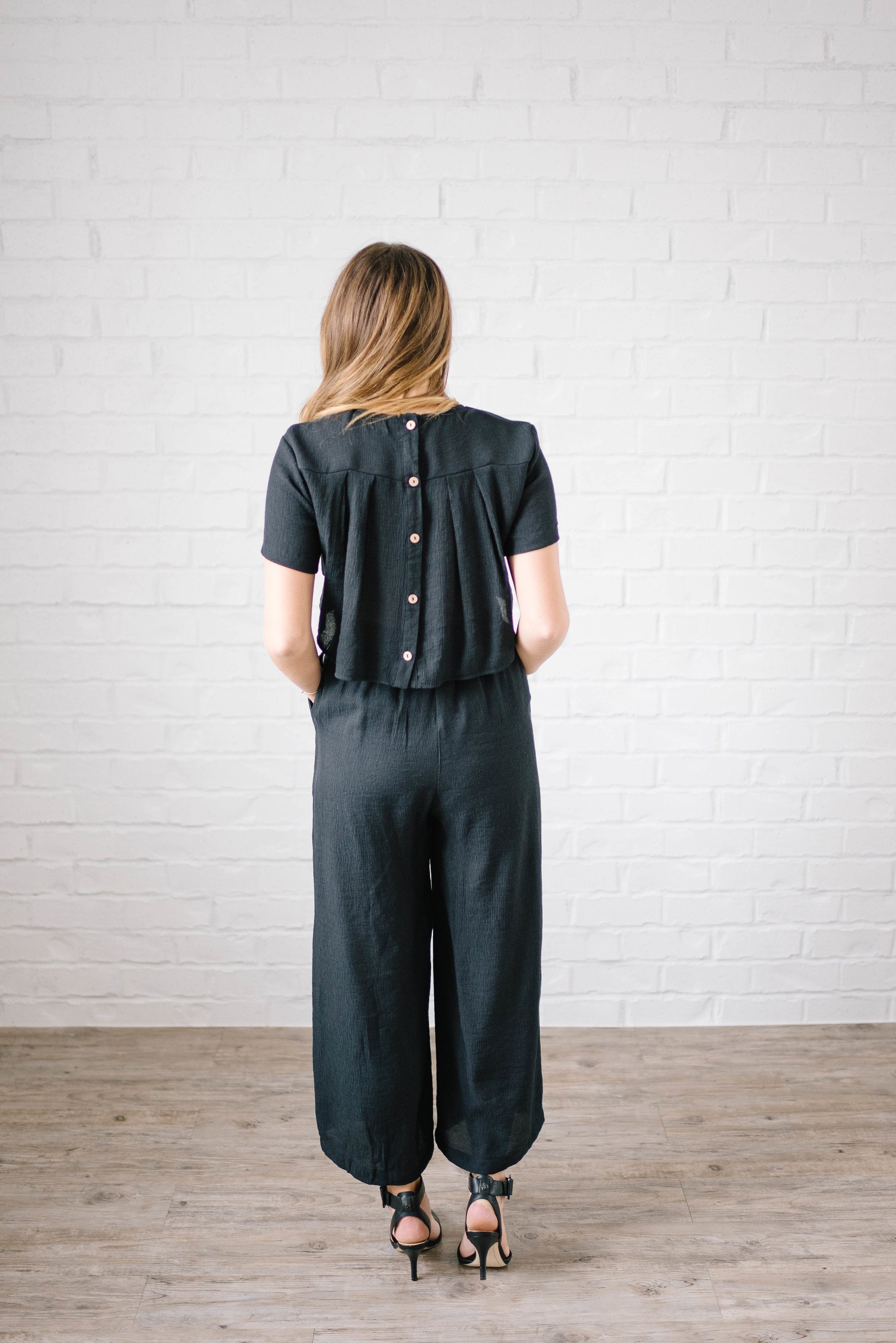 Jump To It in Black